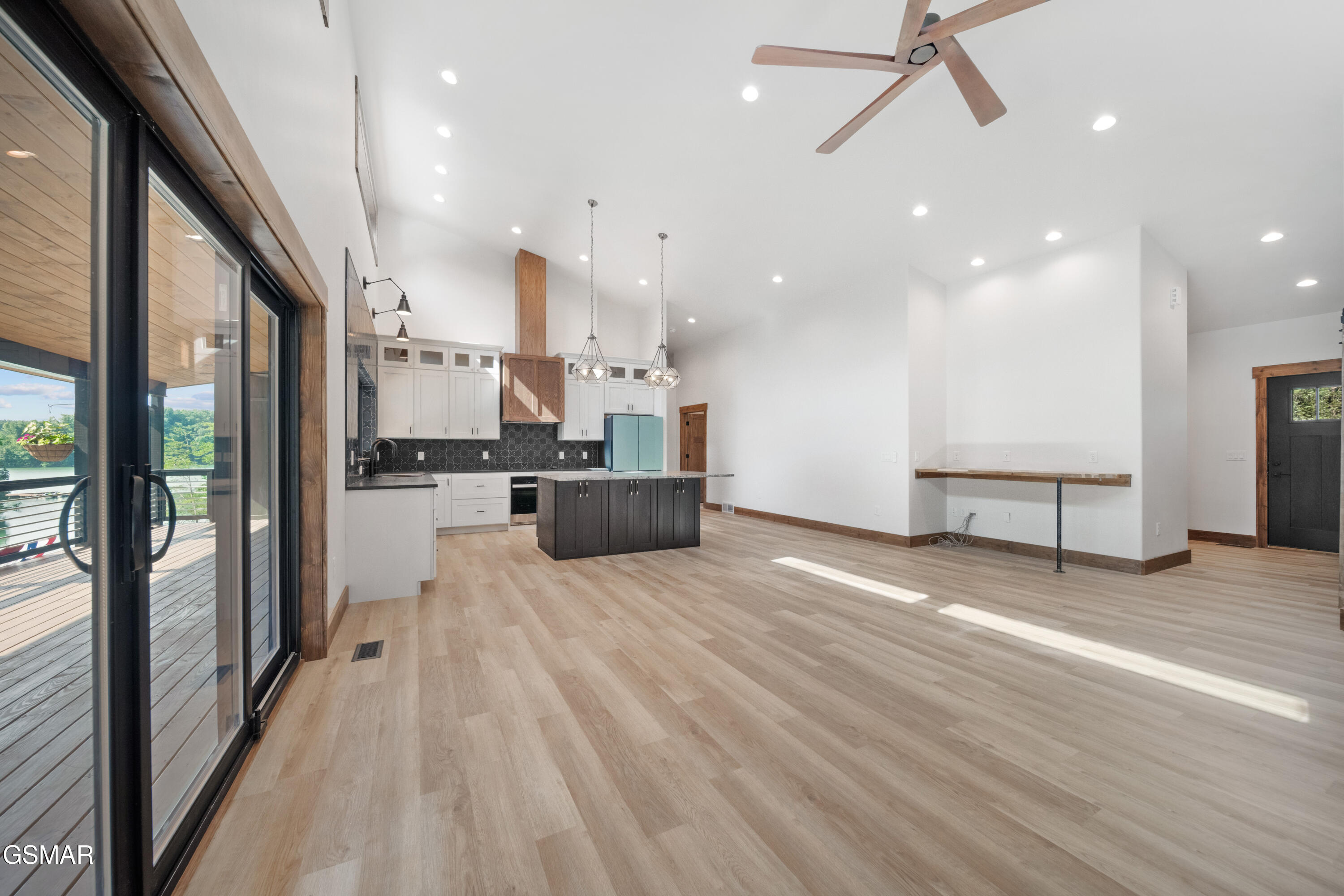 2466/2472 Mcqueen Way Sevierville TN 37876