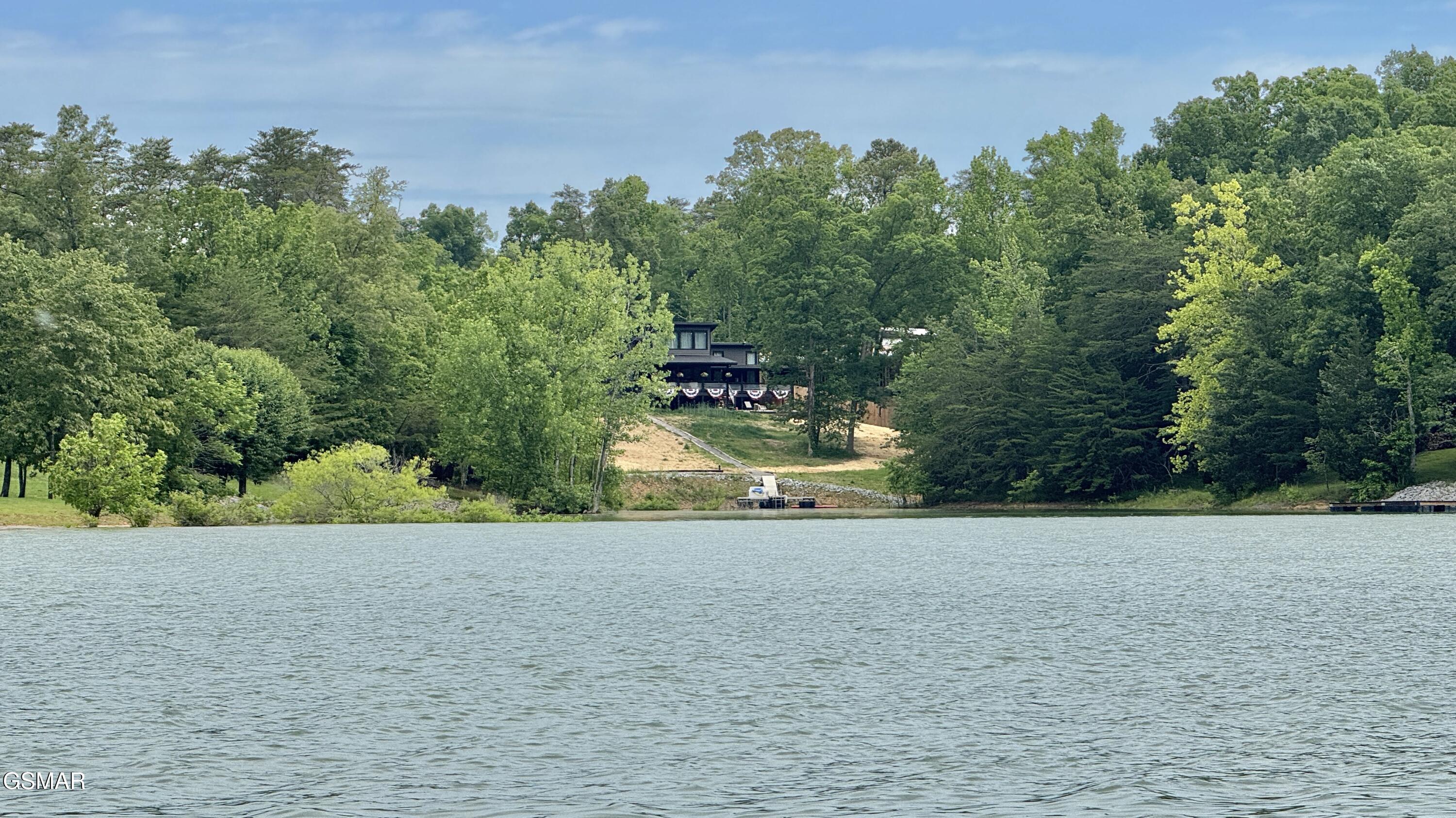 2466/2472 Mcqueen Way Sevierville TN 37876