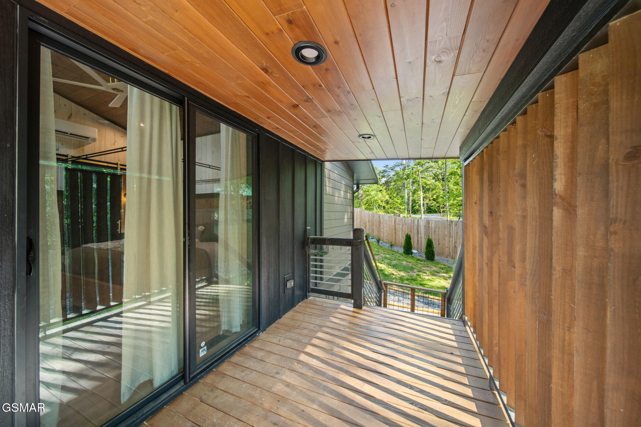 2466/2472 Mcqueen Way Sevierville TN 37876