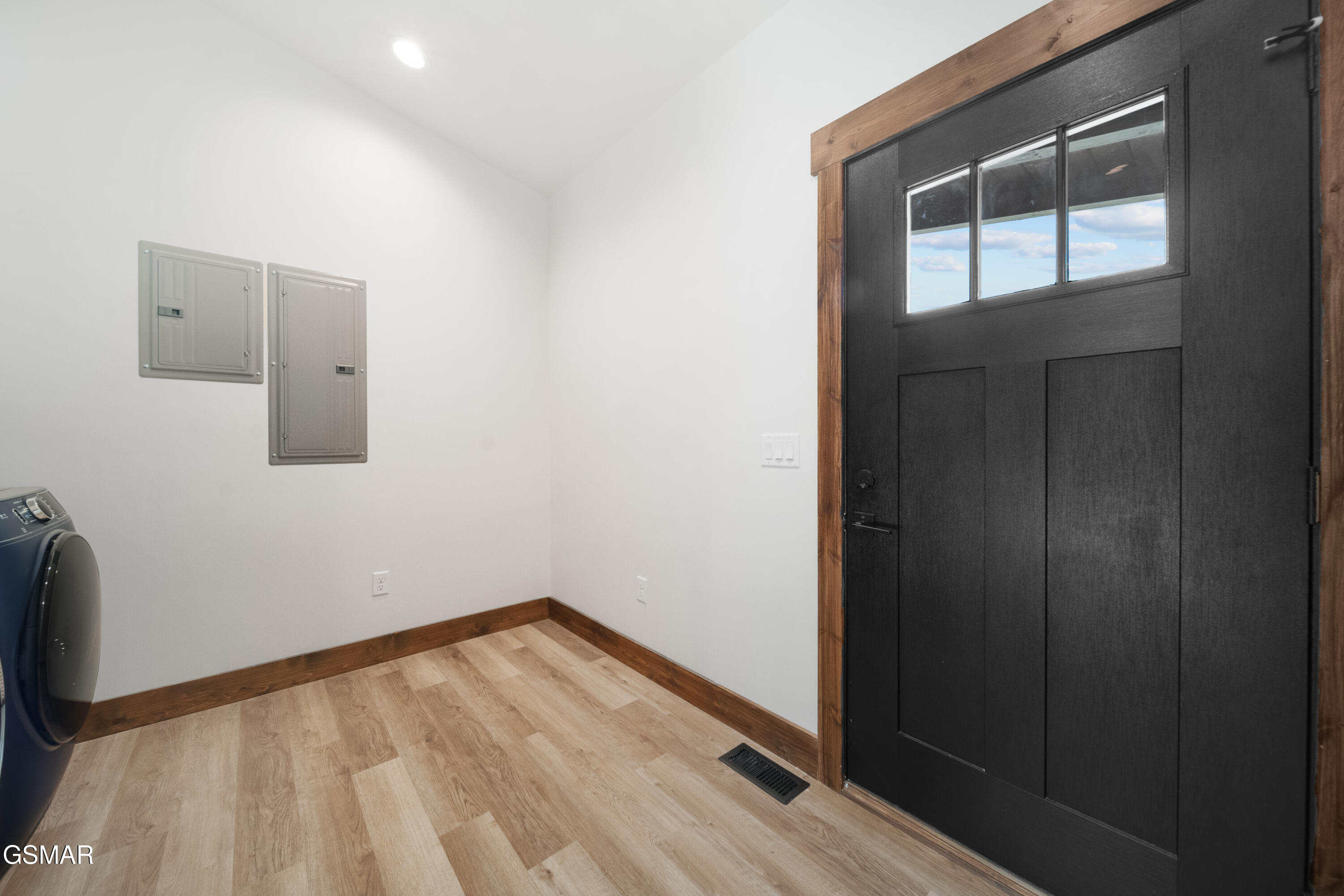 2466/2472 Mcqueen Way Sevierville TN 37876