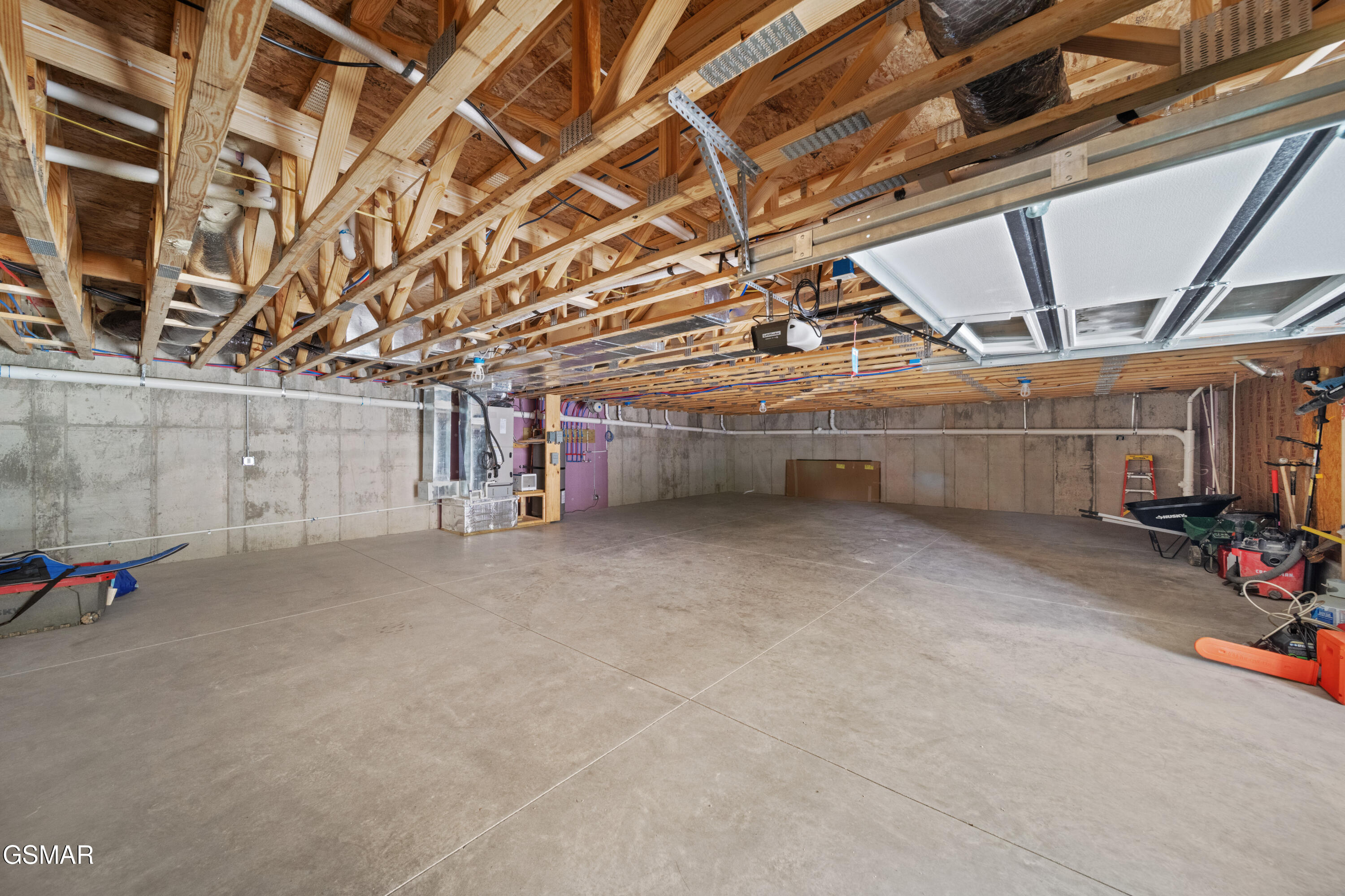 2466/2472 Mcqueen Way Sevierville TN 37876