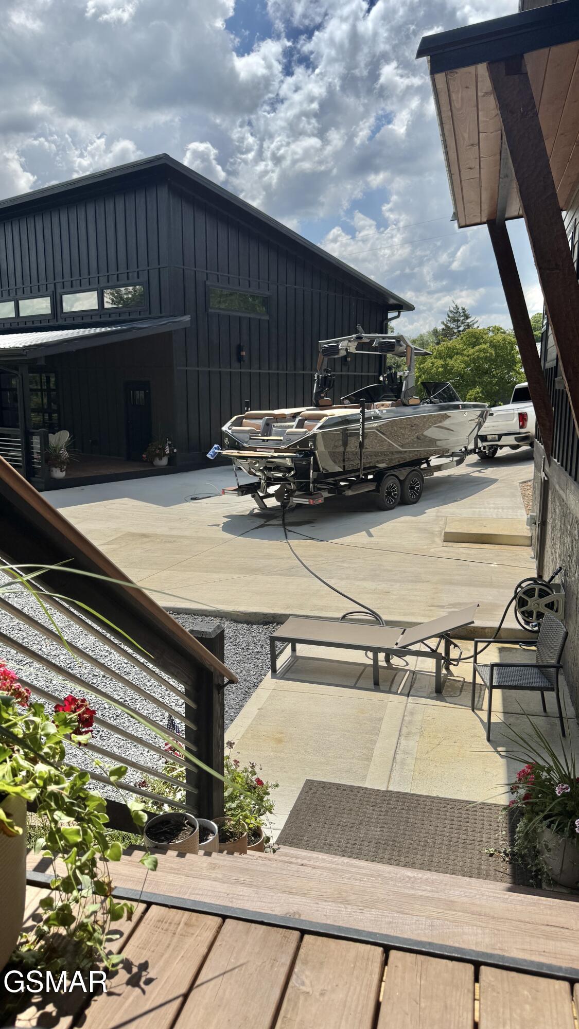 2466/2472 Mcqueen Way Sevierville TN 37876