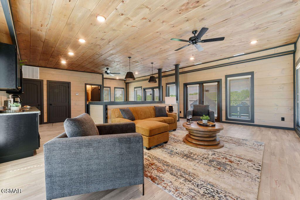 289 Rambling Creek Way Sevierville TN 37862
