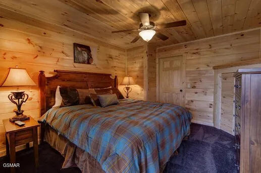 1340 Parkview Vista Way Pigeon Forge TN 37863
