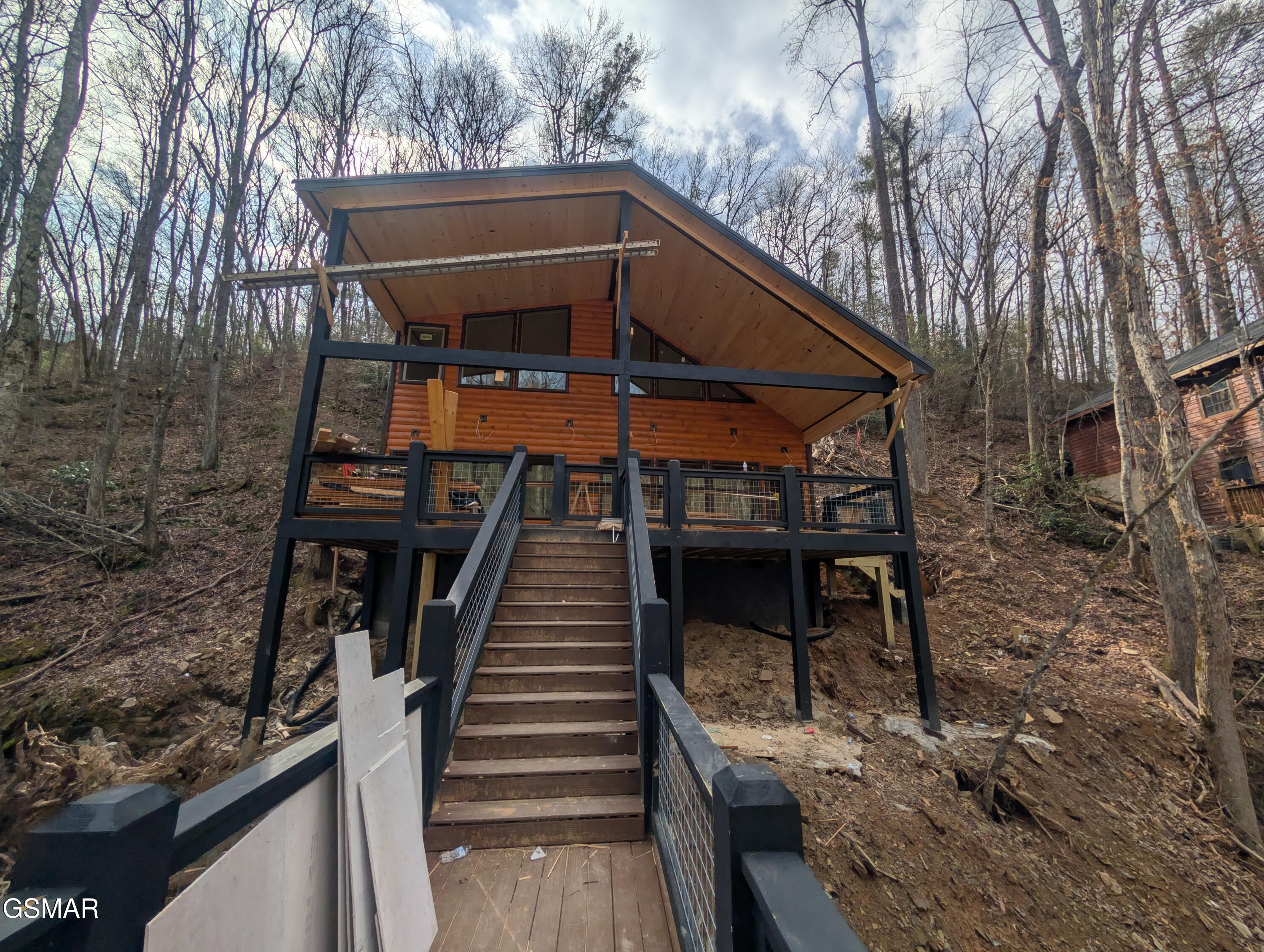 1424 School House Gap Road Sevierville TN 37876