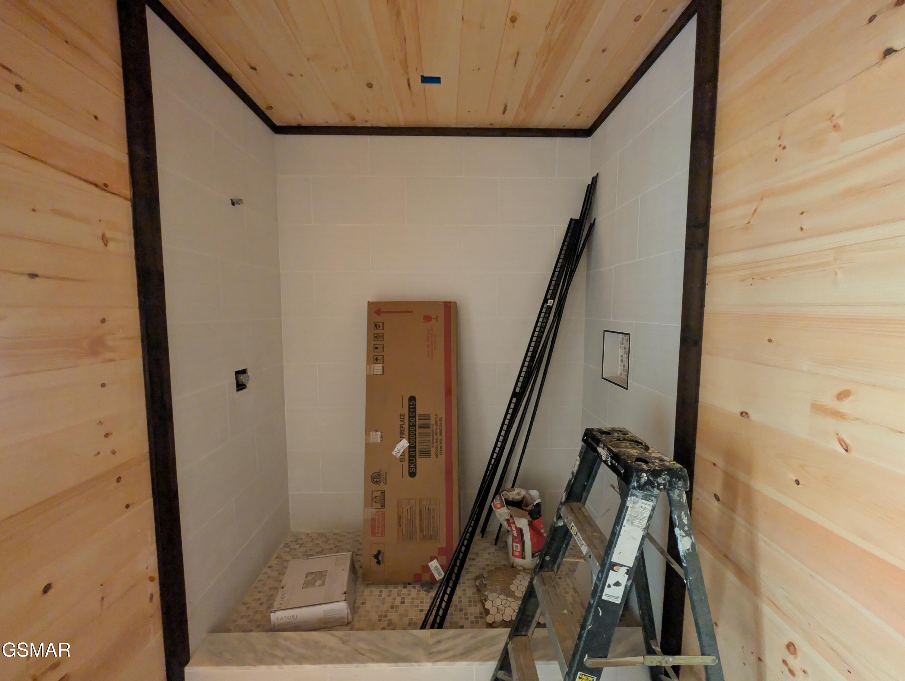 1424 School House Gap Road Sevierville TN 37876