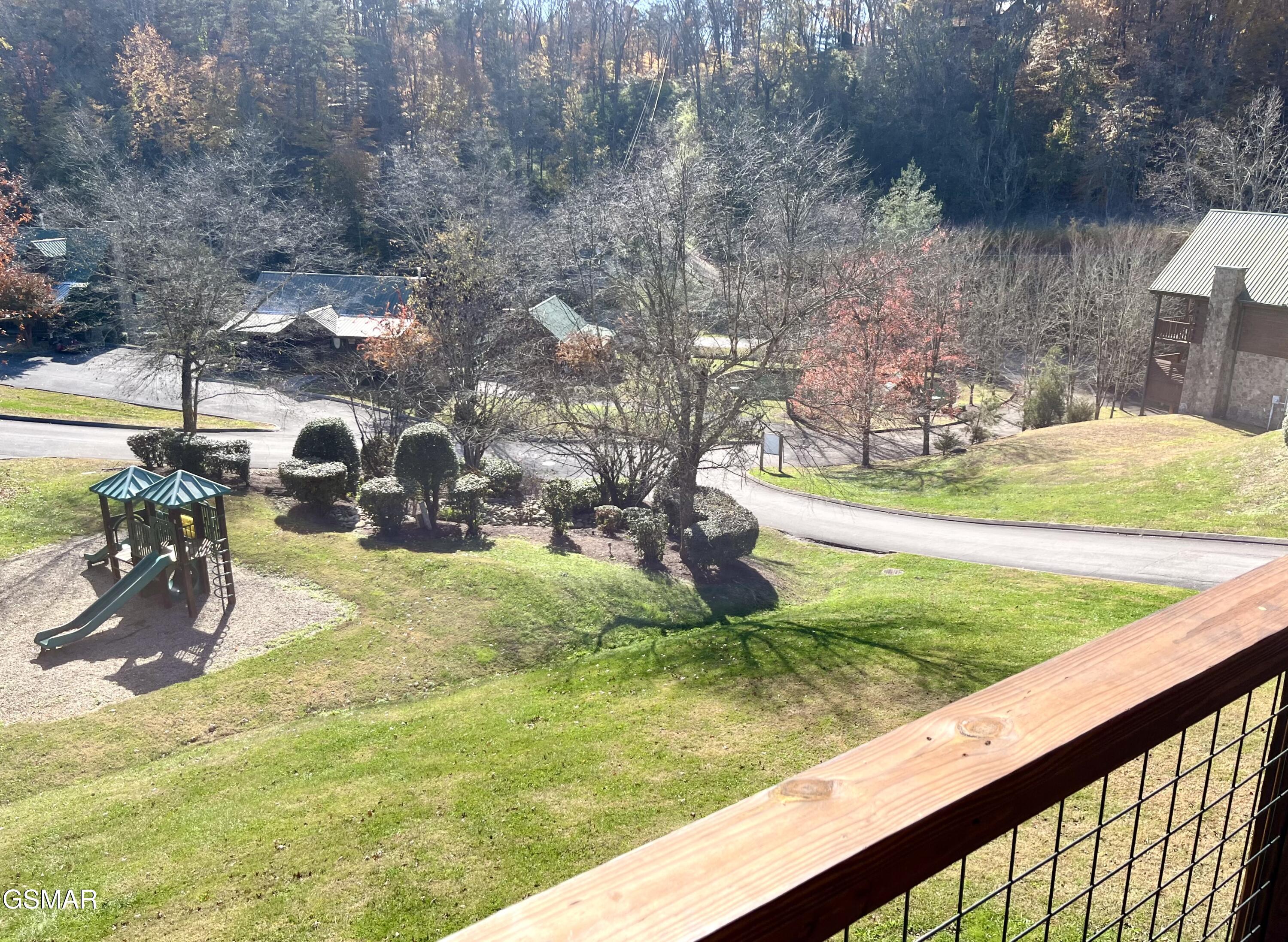 1653 Little Cabin Loop Sevierville TN 37862