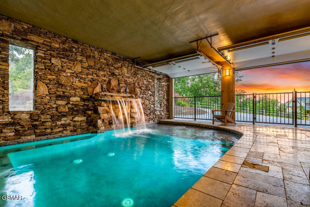 3222 Laurel Cove Trail Sevierville TN 37862