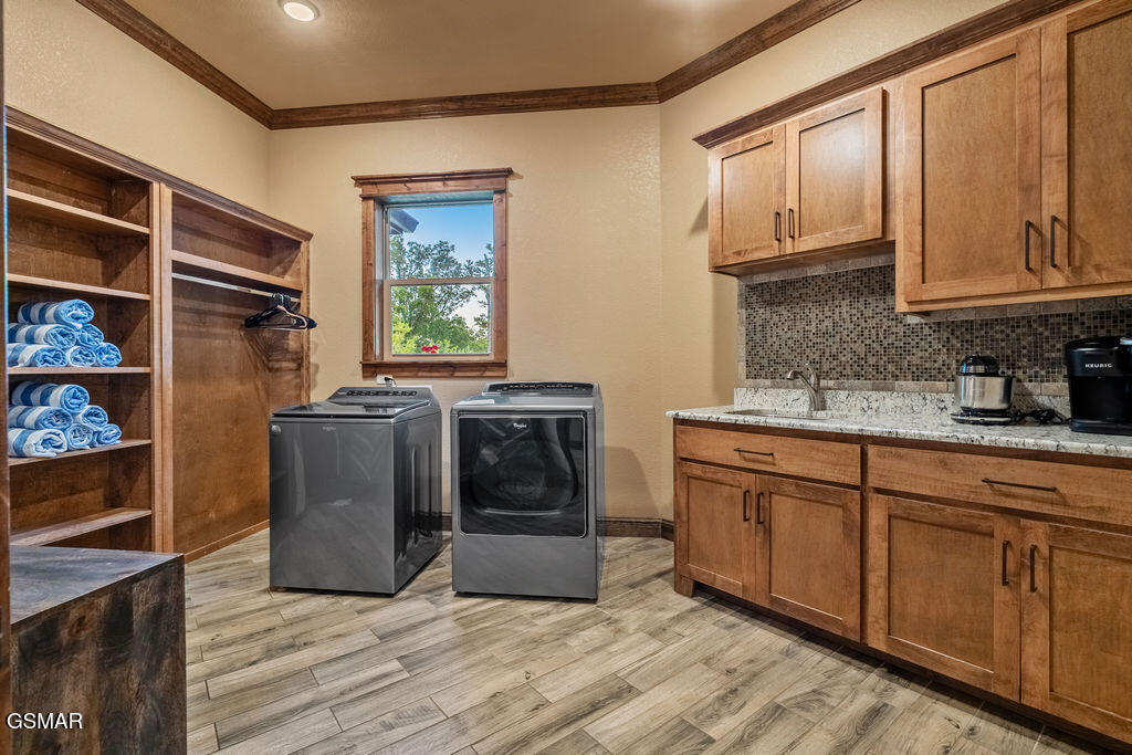 3222 Laurel Cove Trail Sevierville TN 37862