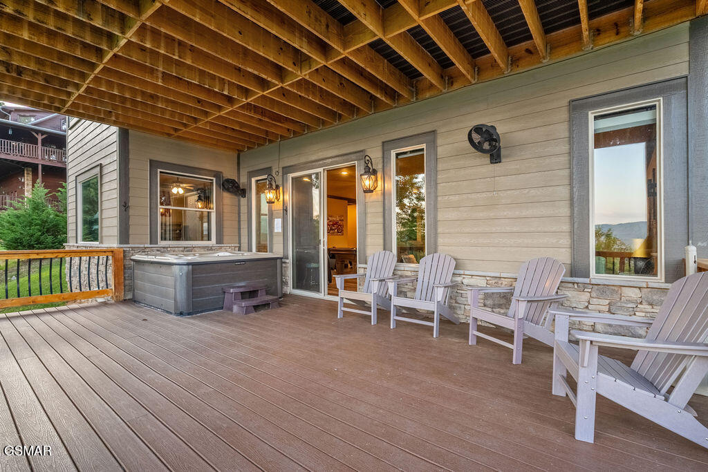 3222 Laurel Cove Trail Sevierville TN 37862