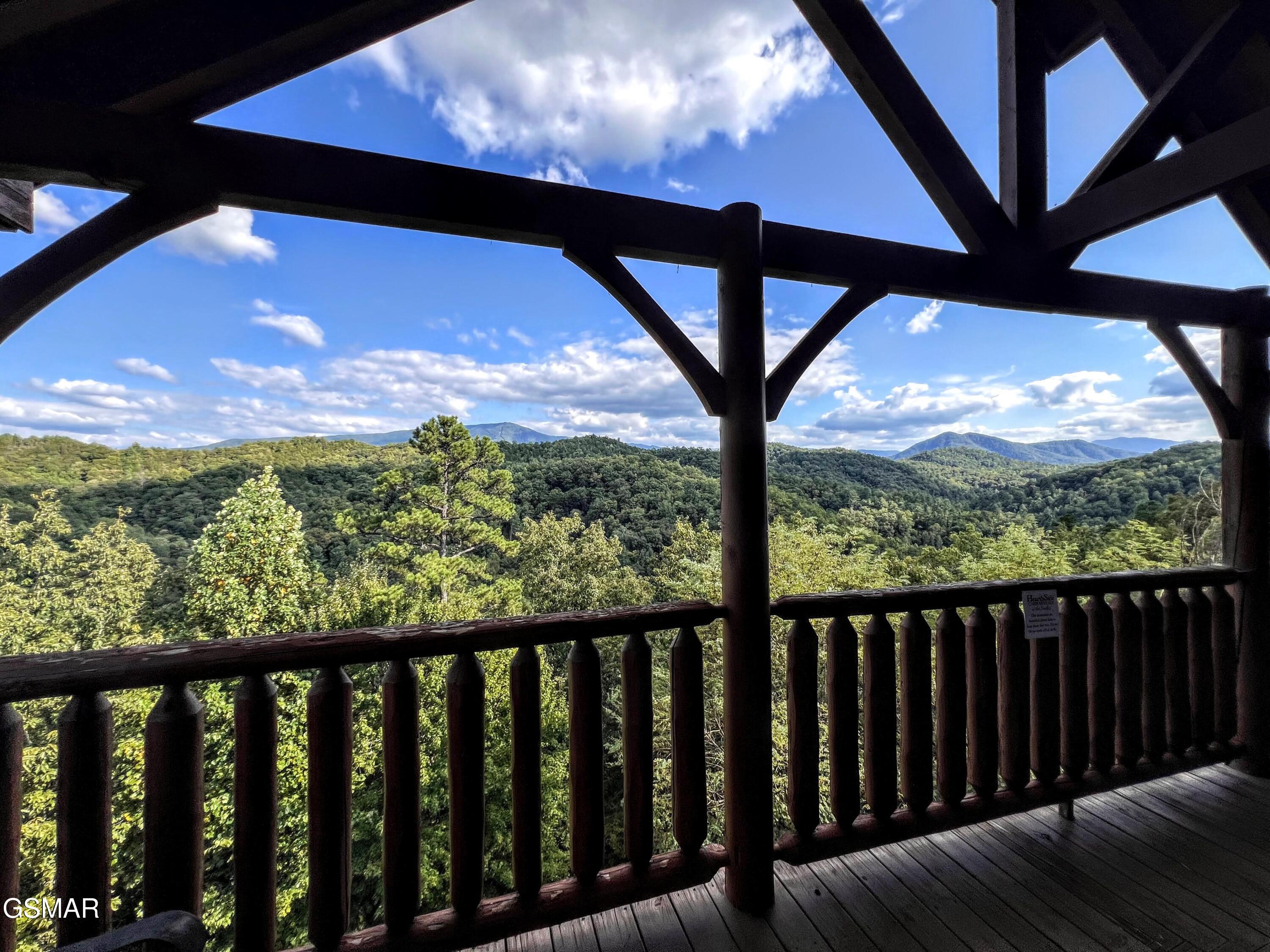 2866 White Oak Ridge Lane Sevierville TN 37862