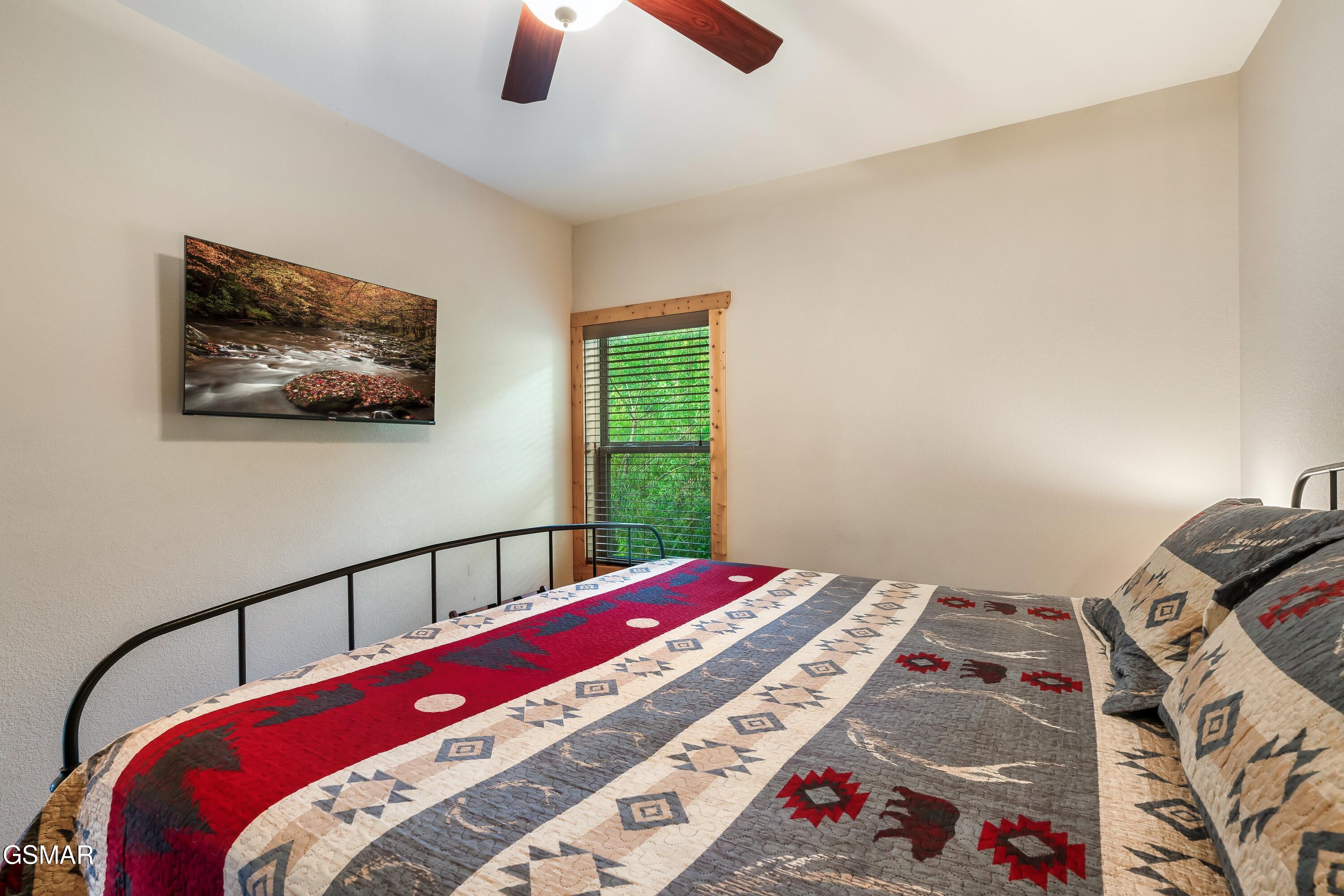 1017 Wiley Oakley Drive Gatlinburg TN 37738