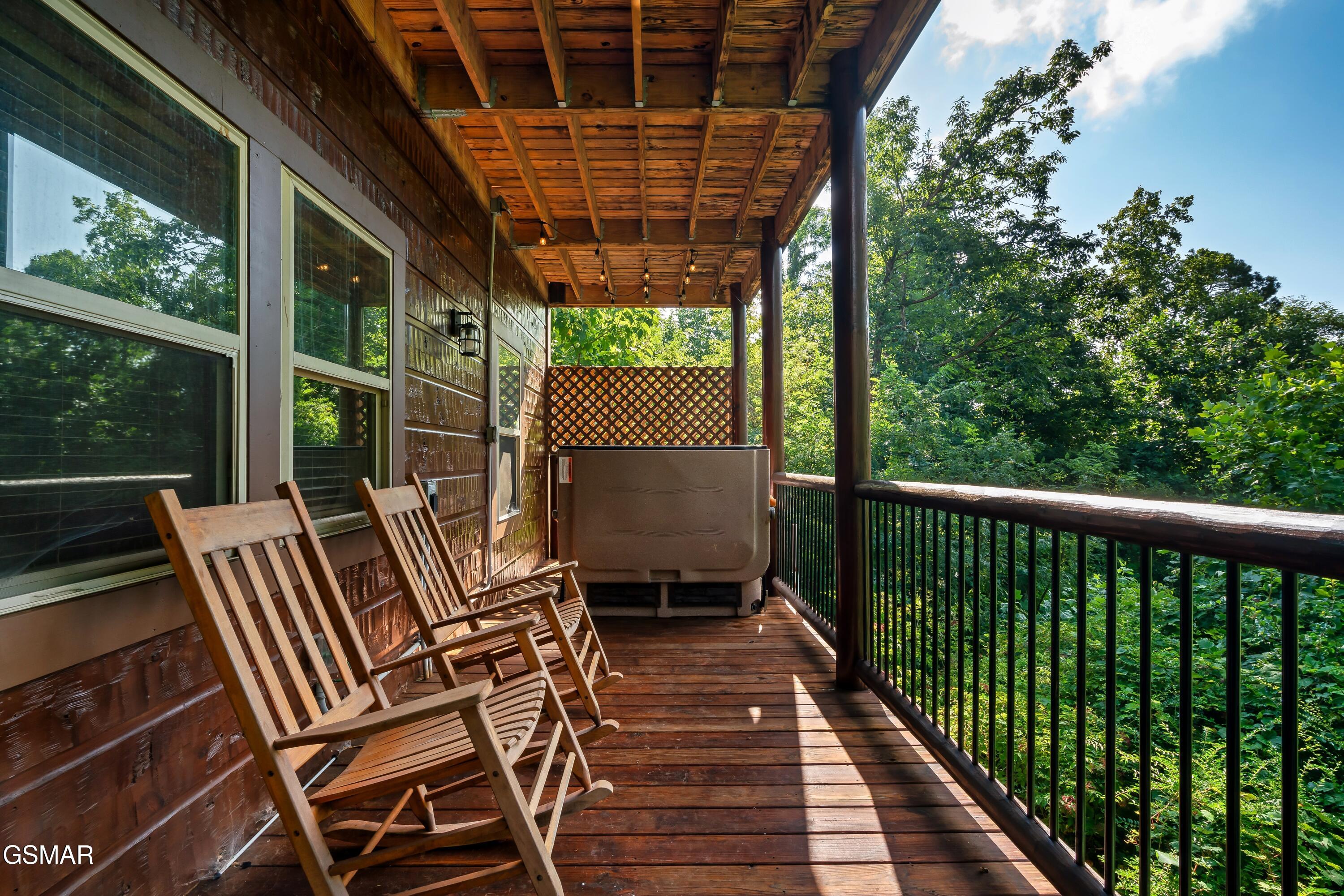 1017 Wiley Oakley Drive Gatlinburg TN 37738