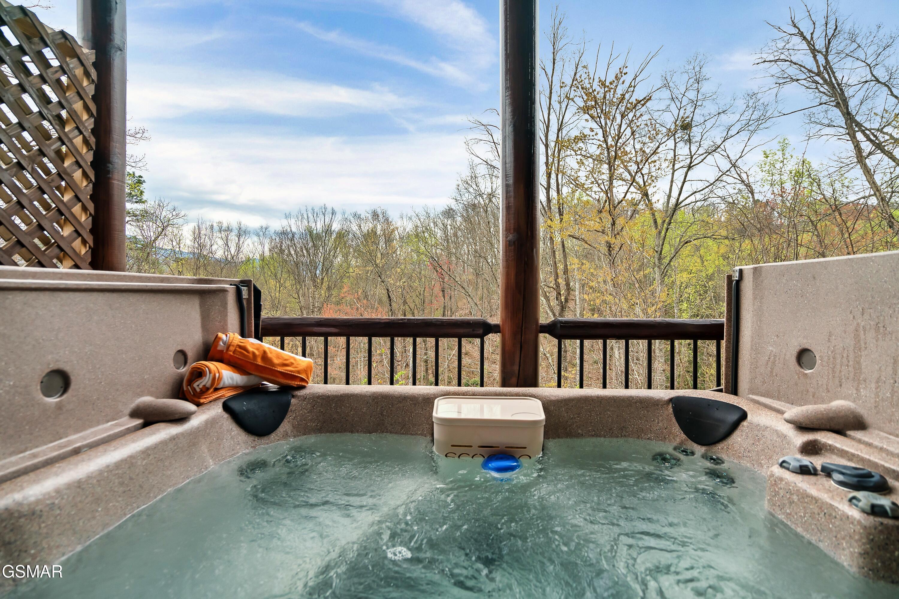 1017 Wiley Oakley Drive Gatlinburg TN 37738