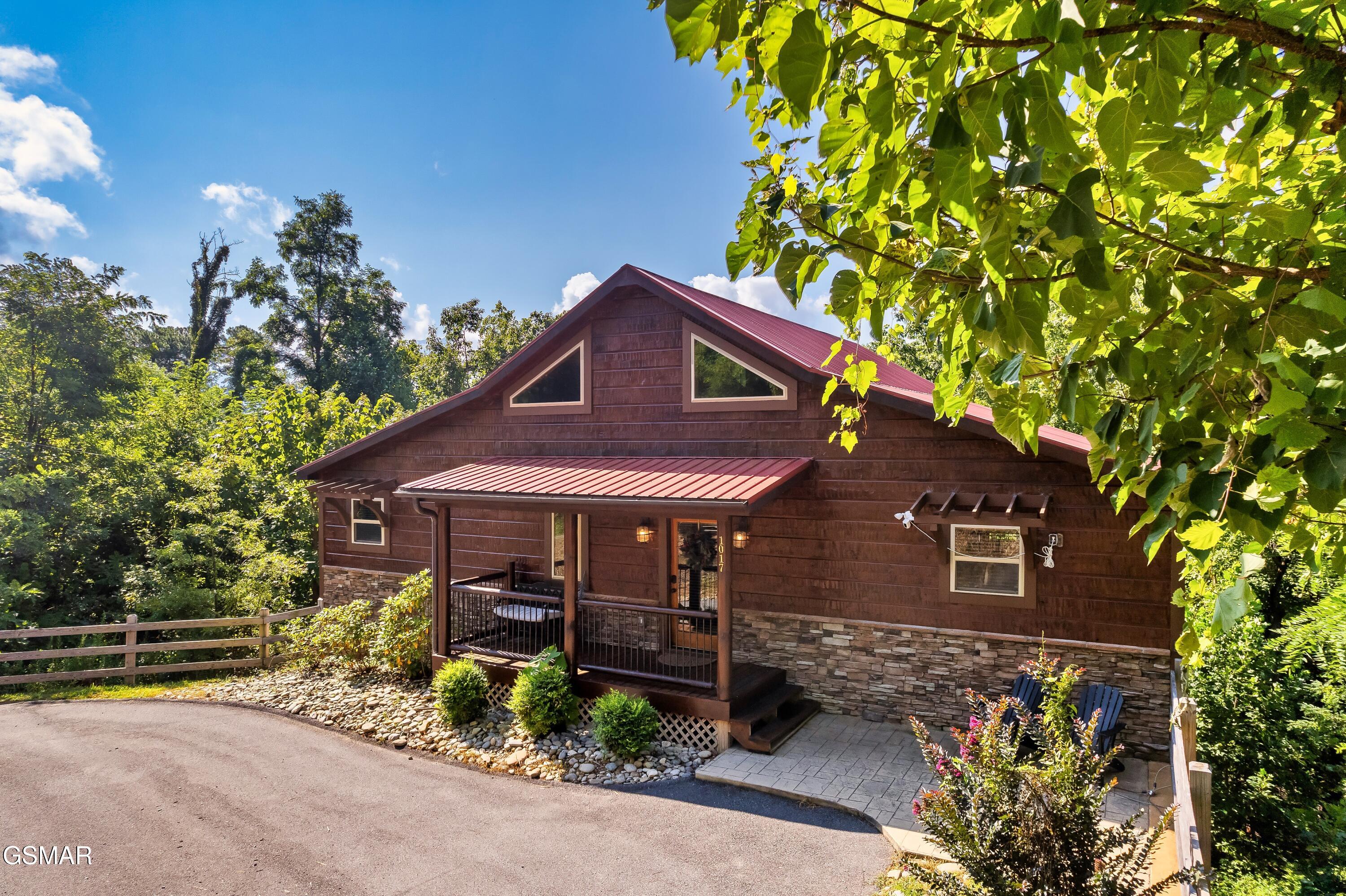 1017 Wiley Oakley Drive Gatlinburg TN 37738