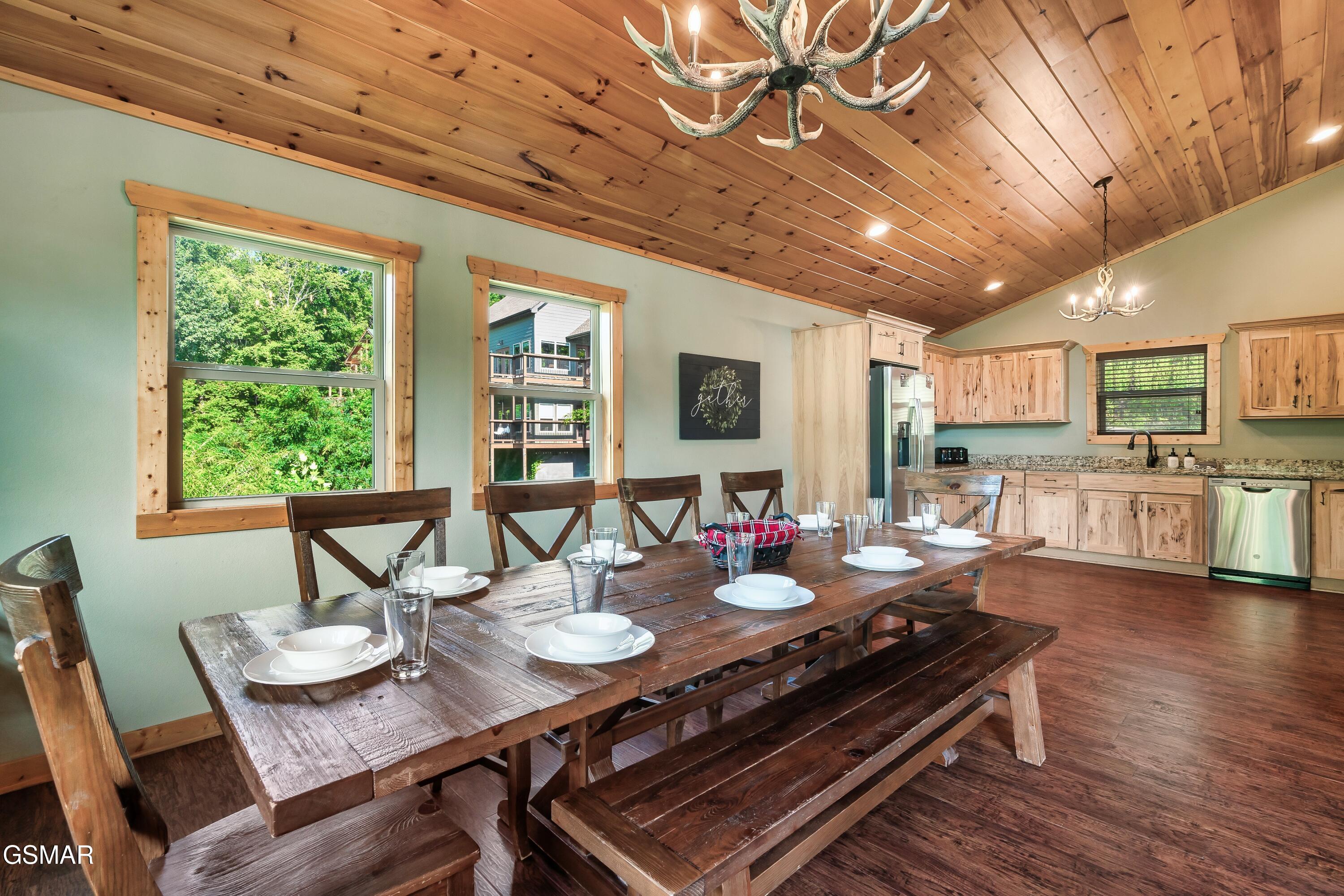 1017 Wiley Oakley Drive Gatlinburg TN 37738