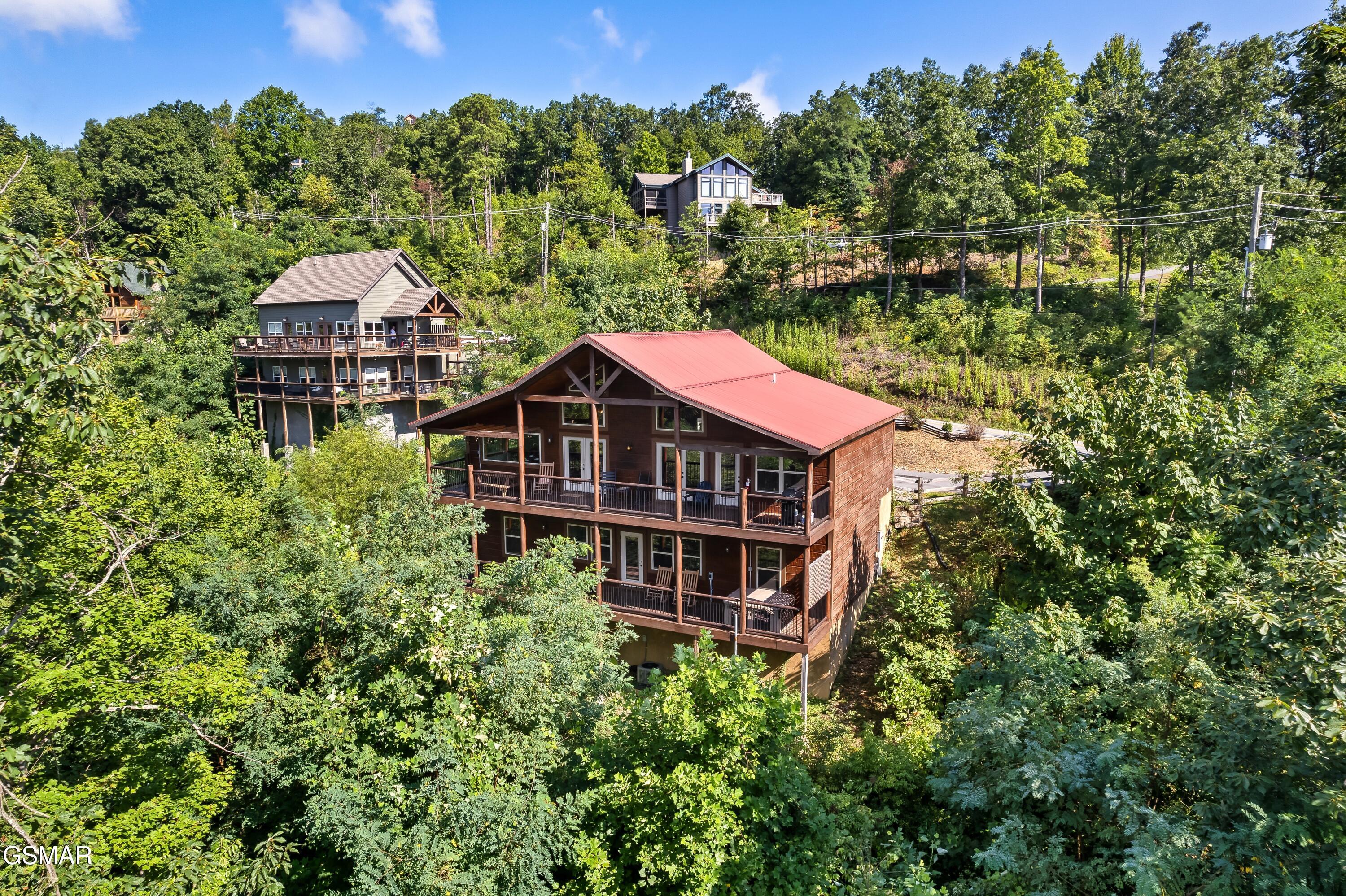 1017 Wiley Oakley Drive Gatlinburg TN 37738