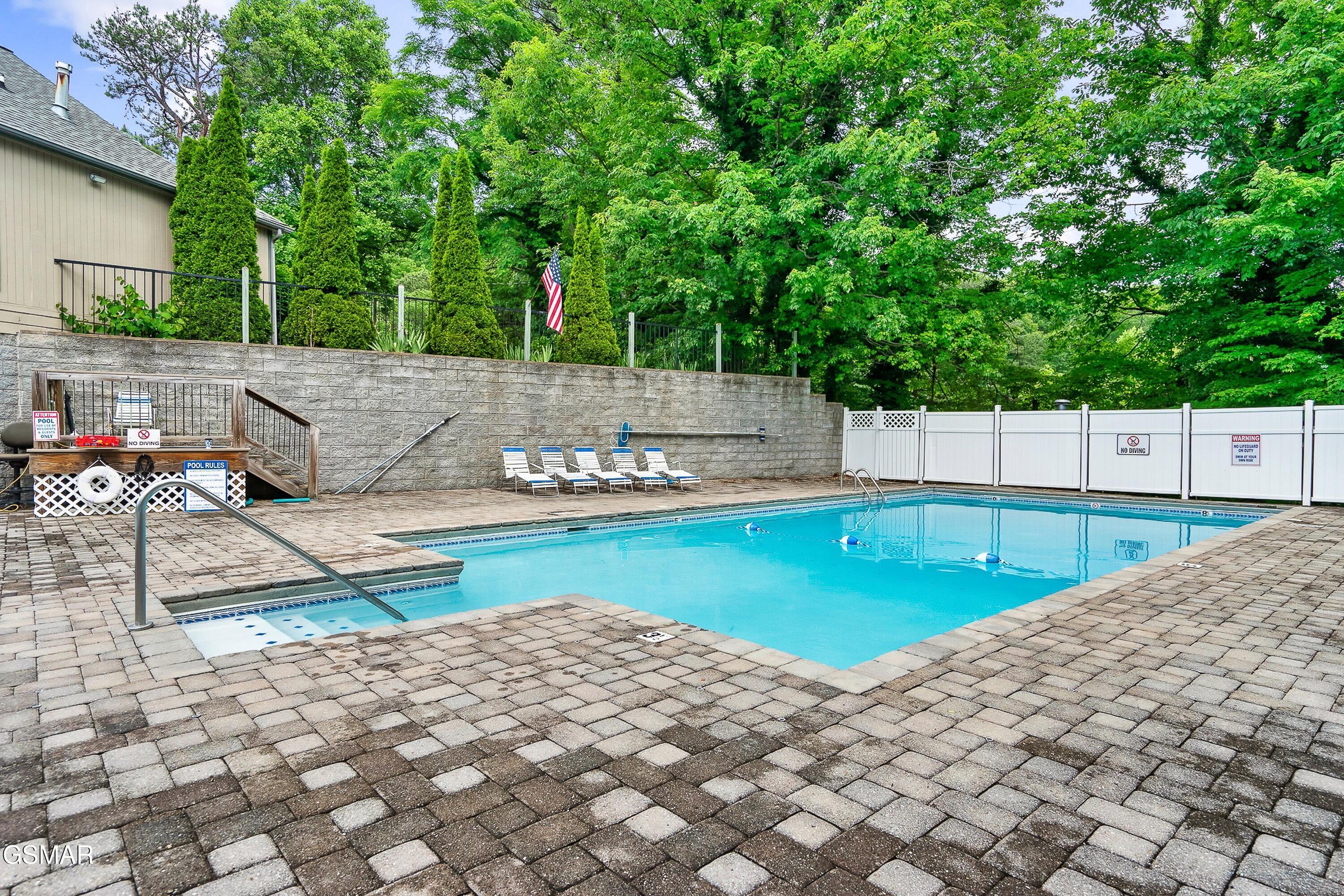 1017 Wiley Oakley Drive Gatlinburg TN 37738