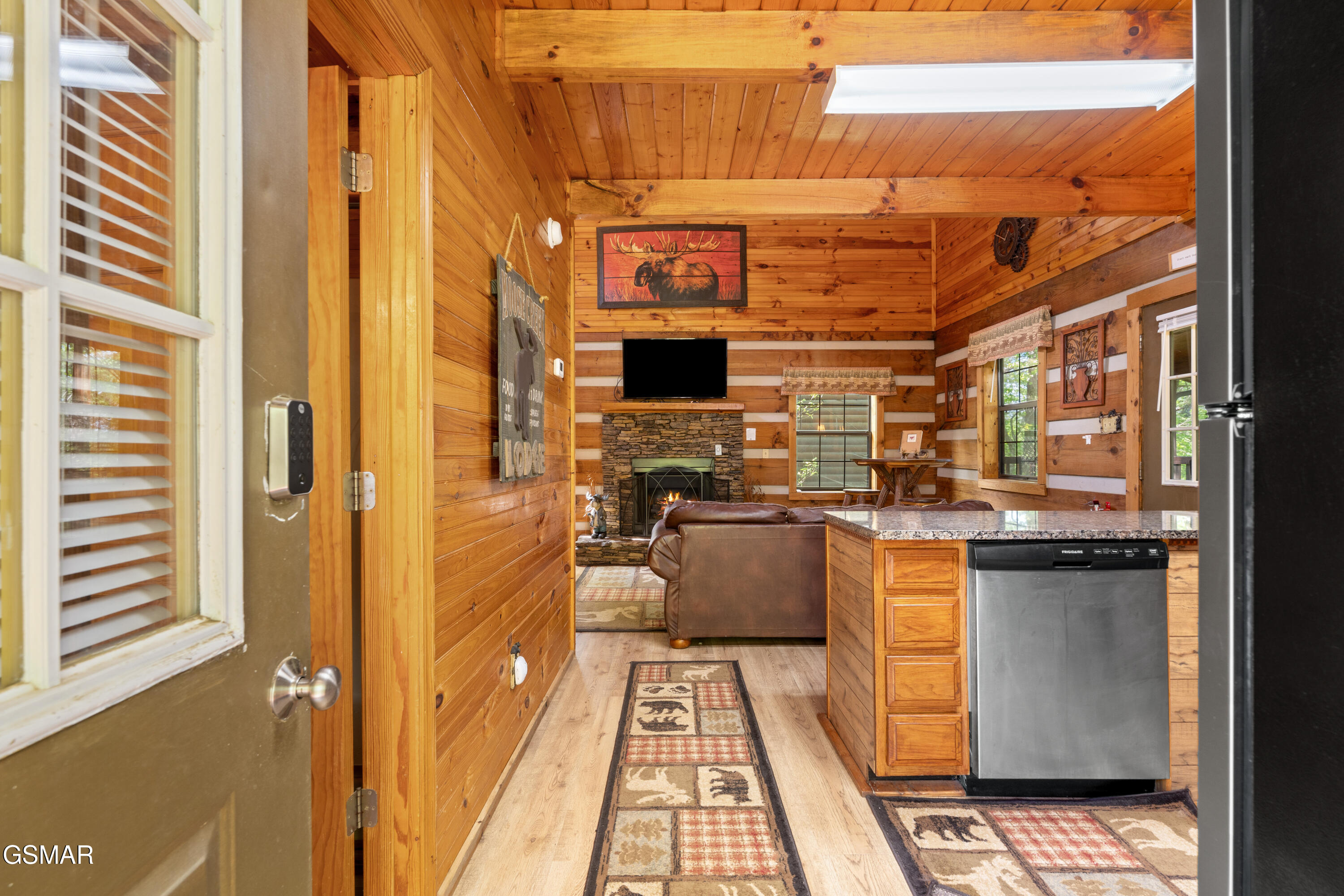 742 Nighthawk Way Pigeon Forge TN 37863