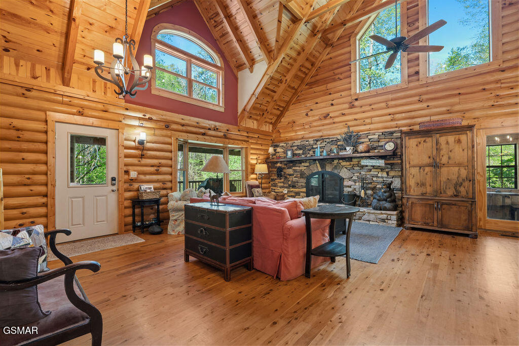2202 Price Cove Road Sevierville TN 37876