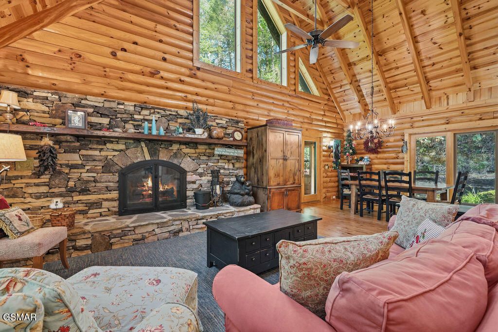 2202 Price Cove Road Sevierville TN 37876