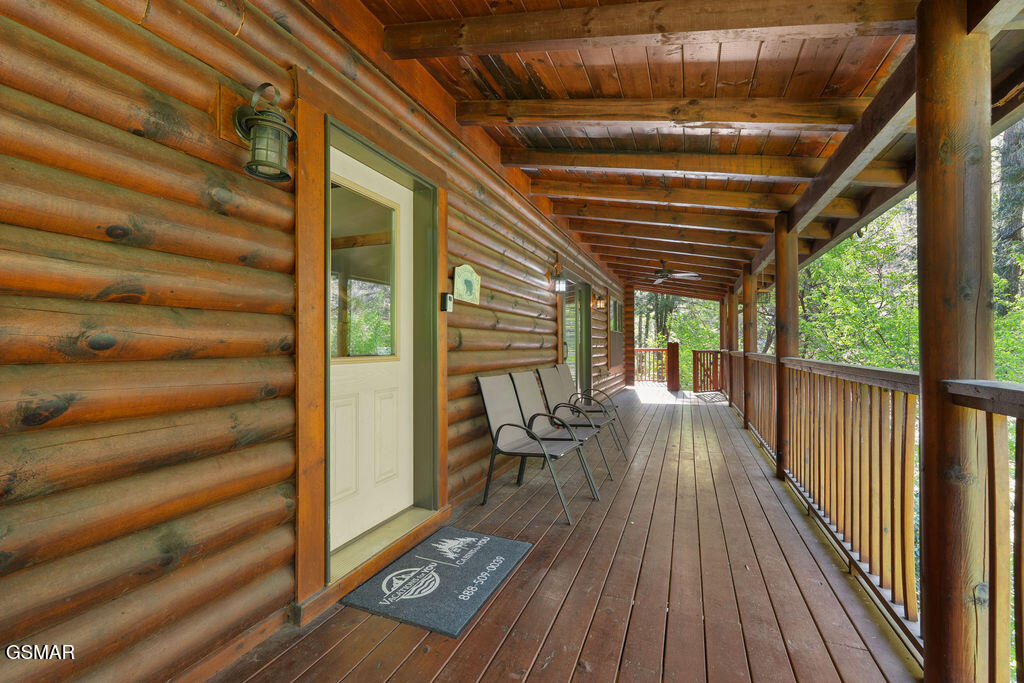 2202 Price Cove Road Sevierville TN 37876