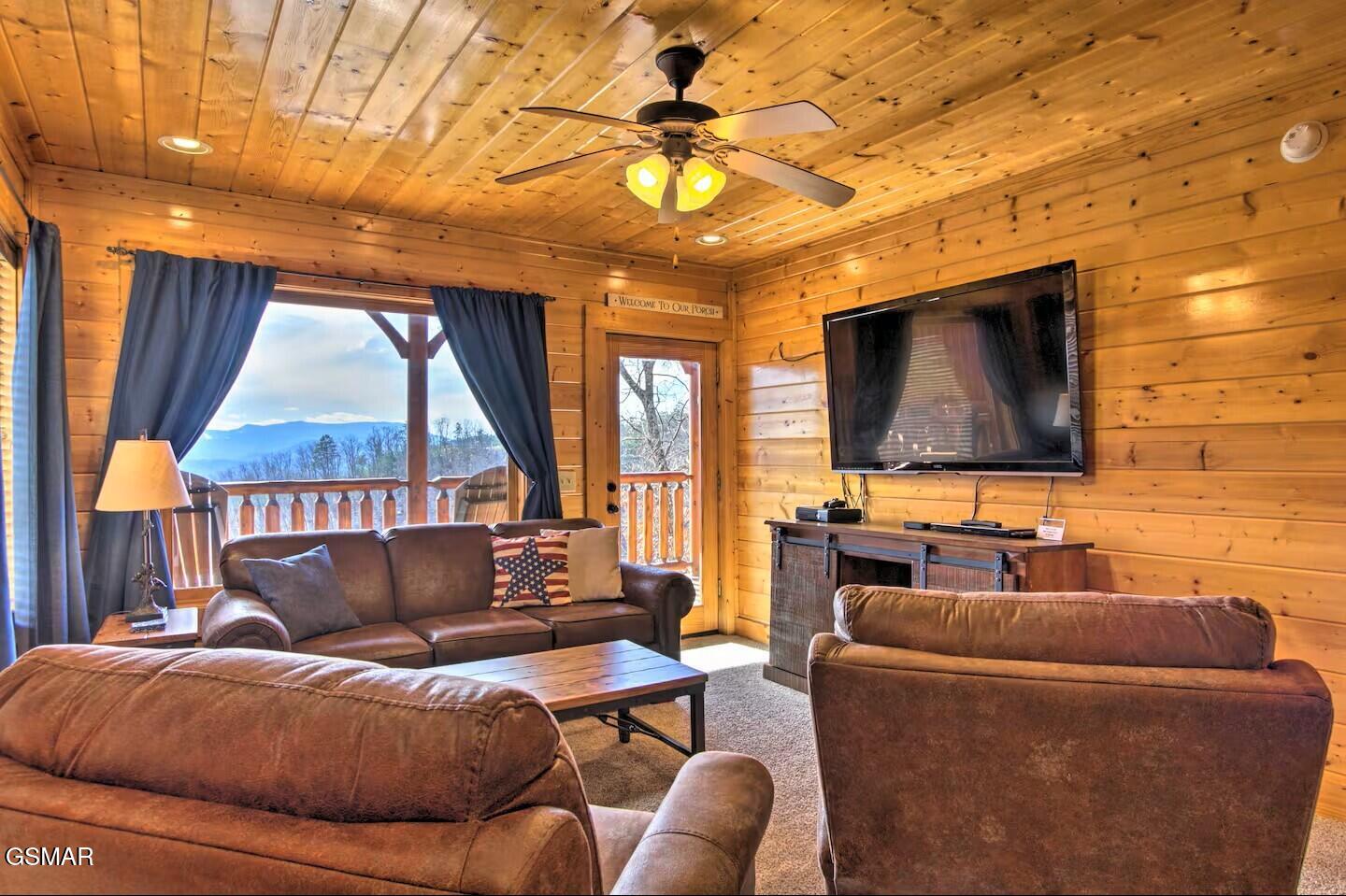 2310 Top Of The World Drive Sevierville TN 37876