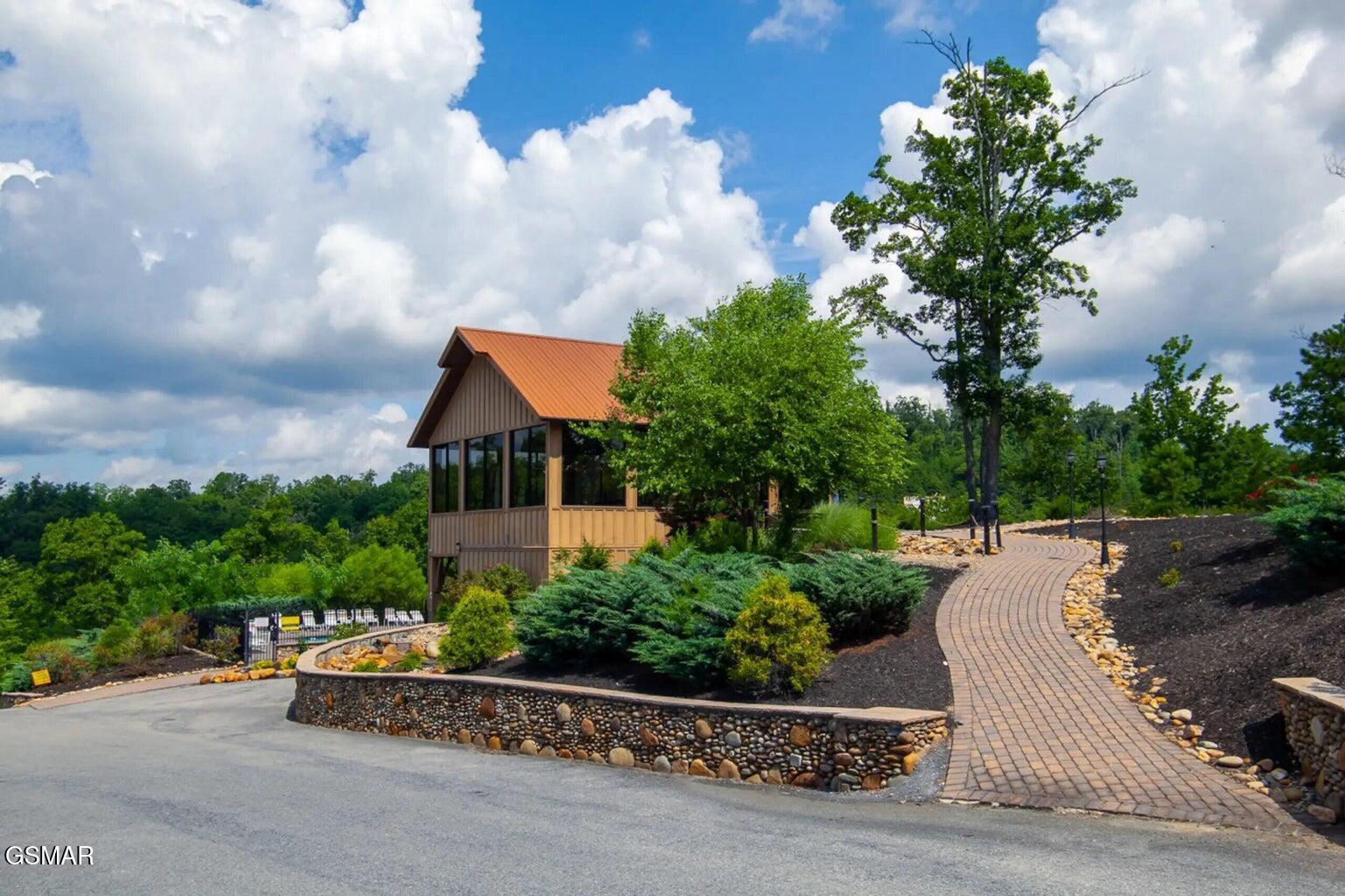 2310 Top Of The World Drive Sevierville TN 37876