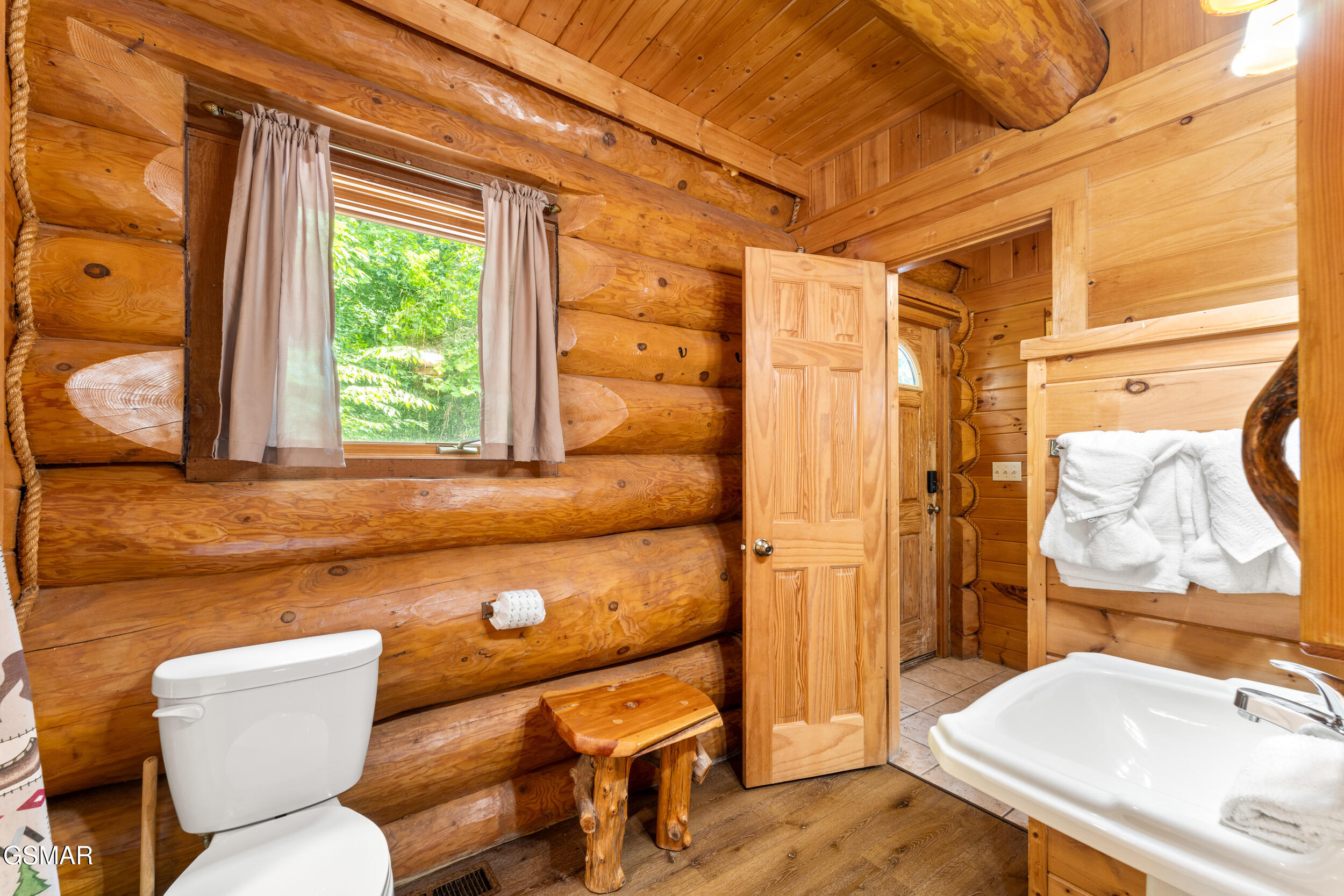 617 Almost Heaven Way Gatlinburg TN 37738