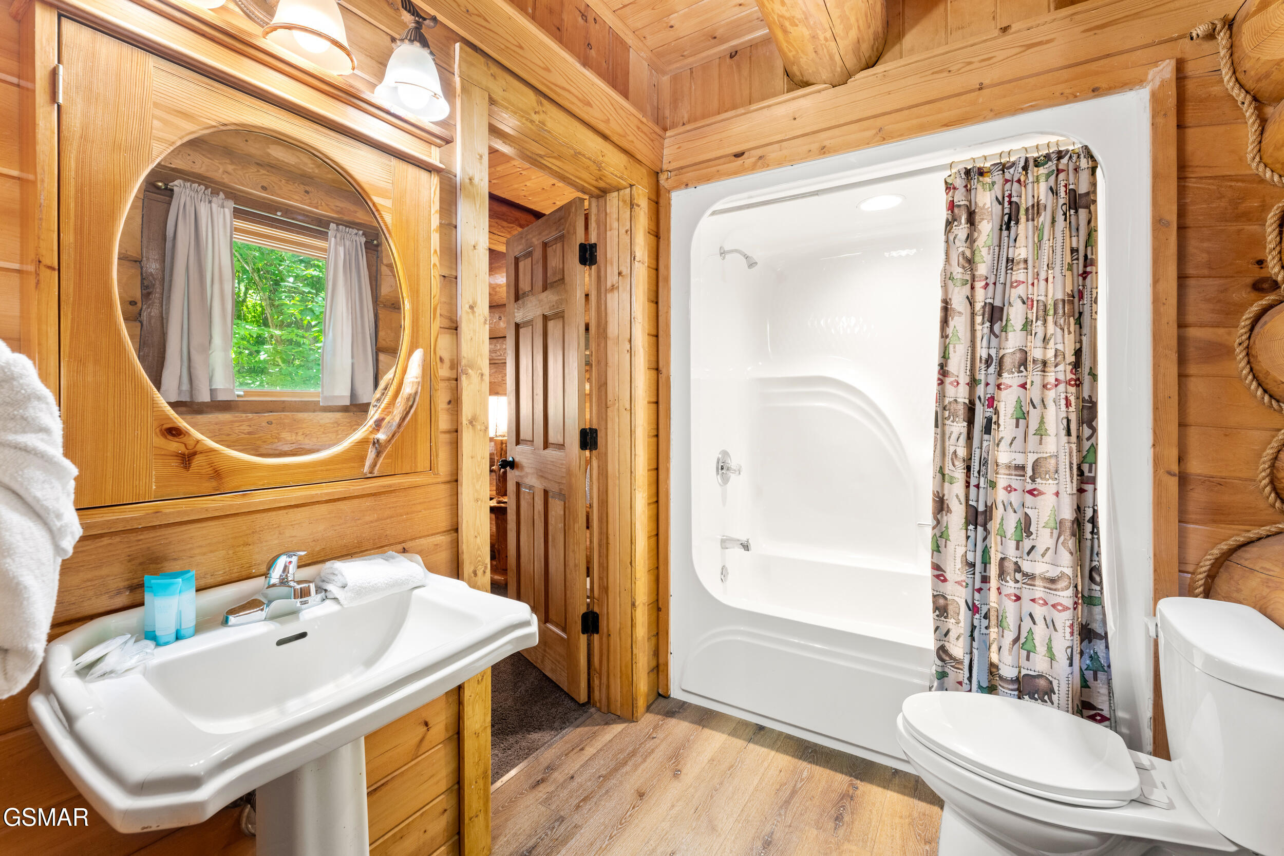 617 Almost Heaven Way Gatlinburg TN 37738