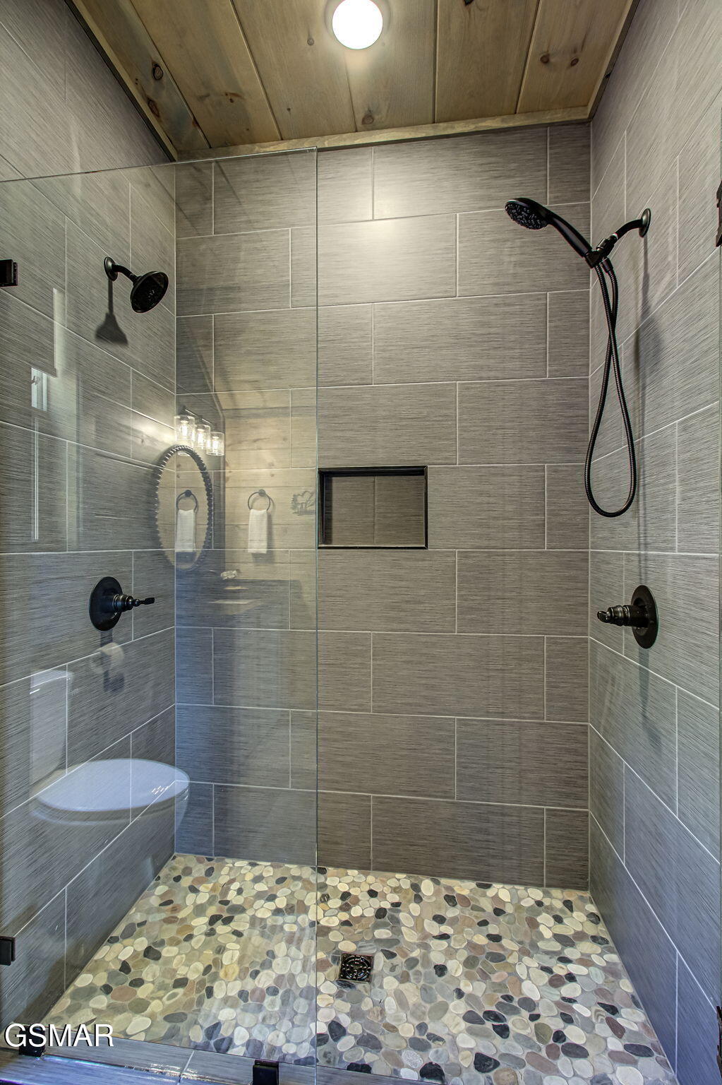 775 Cartertown Road Gatlinburg TN 37738