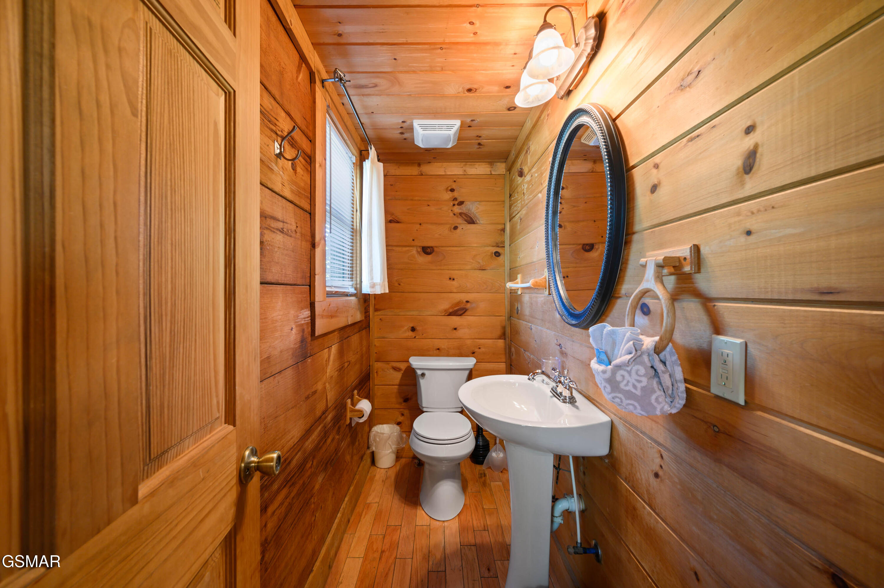 1619 Jed Trail Sevierville TN 37862