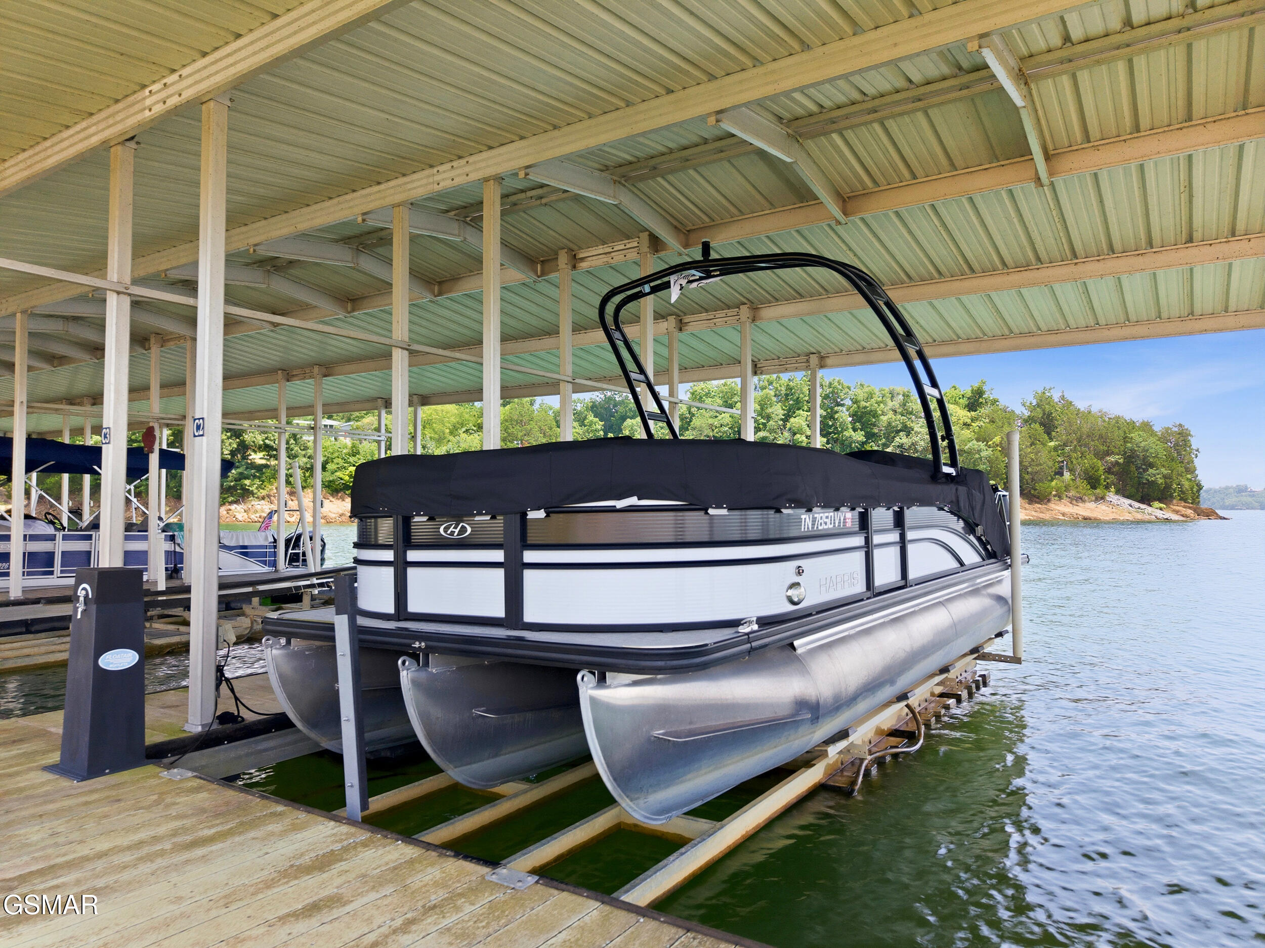 705 Waters Edge Dandridge TN 37725