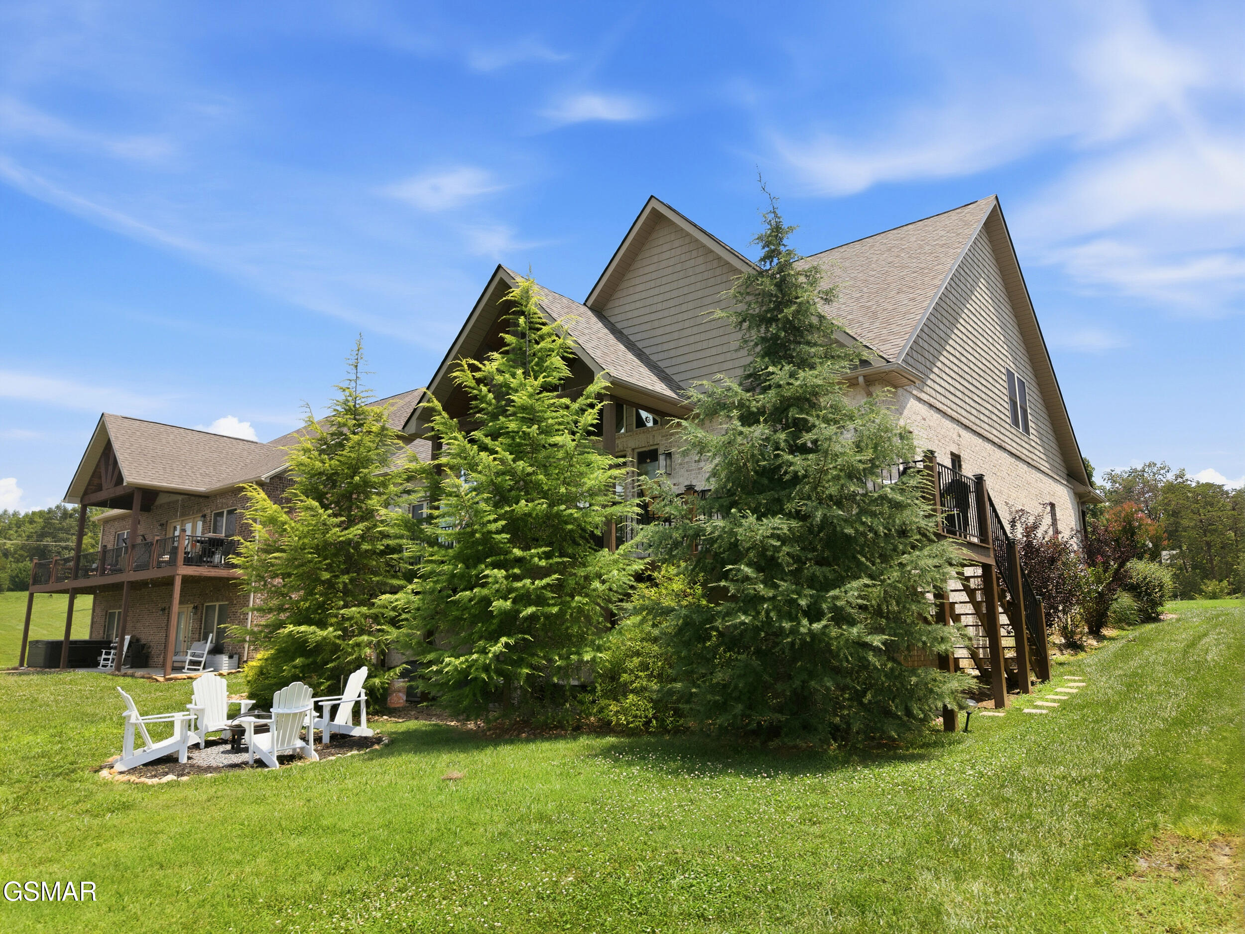 705 Waters Edge Dandridge TN 37725