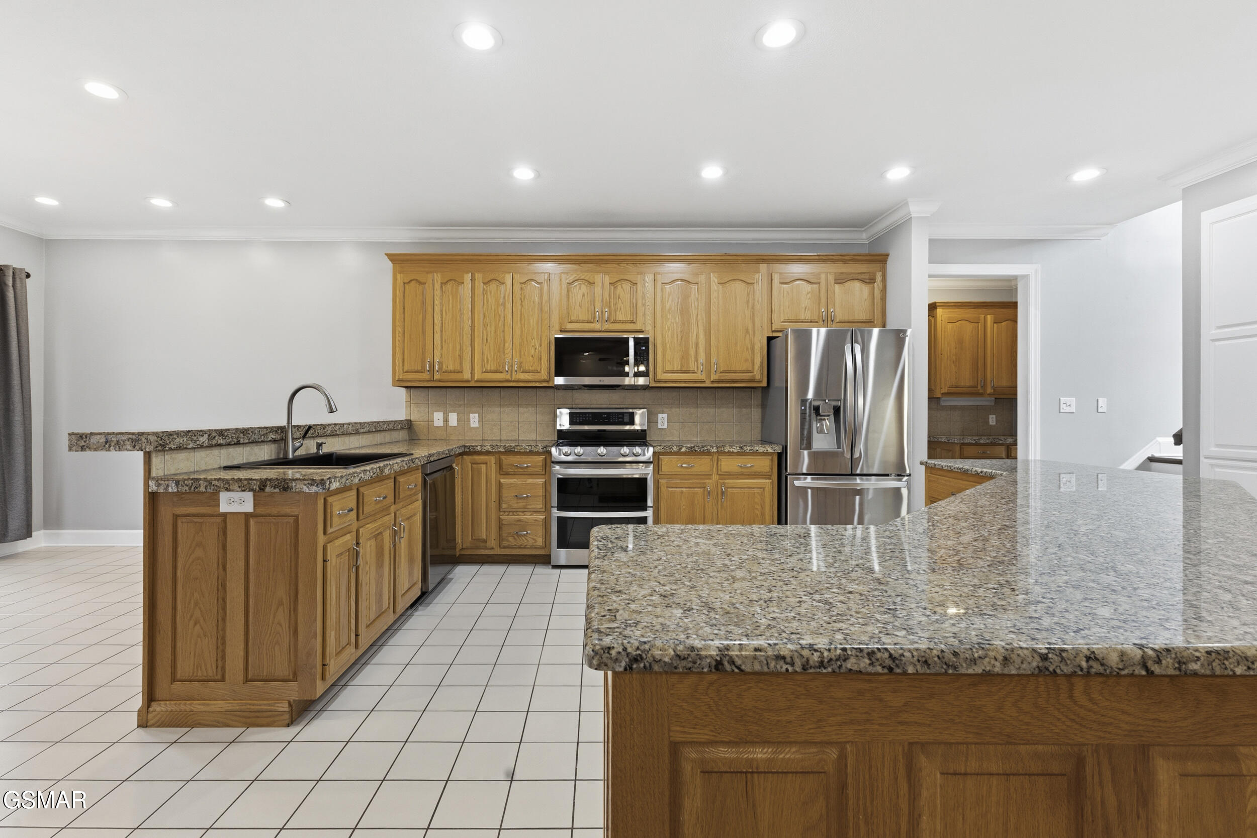 1054 Colonial Drive Morristown TN 37814