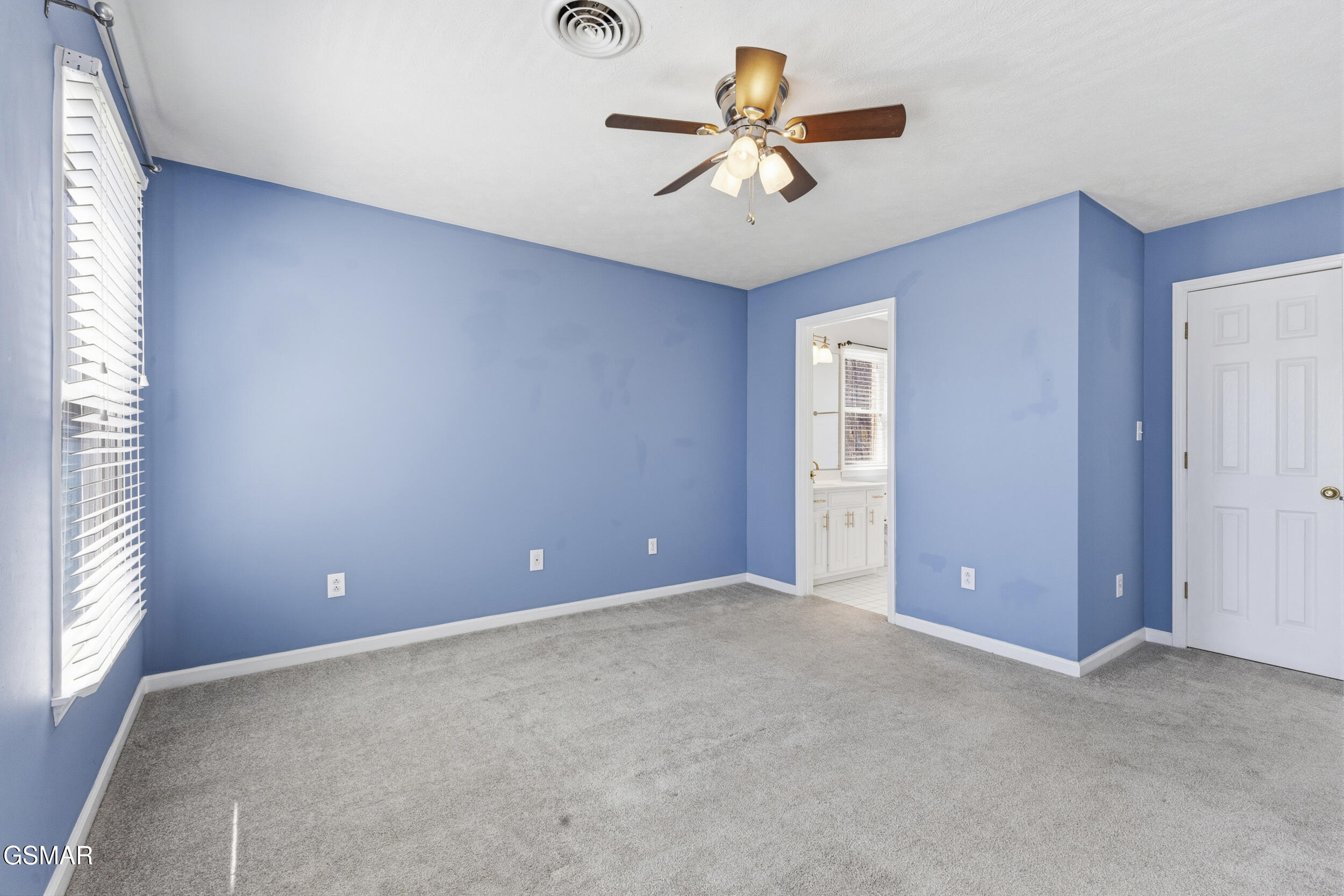 1054 Colonial Drive Morristown TN 37814