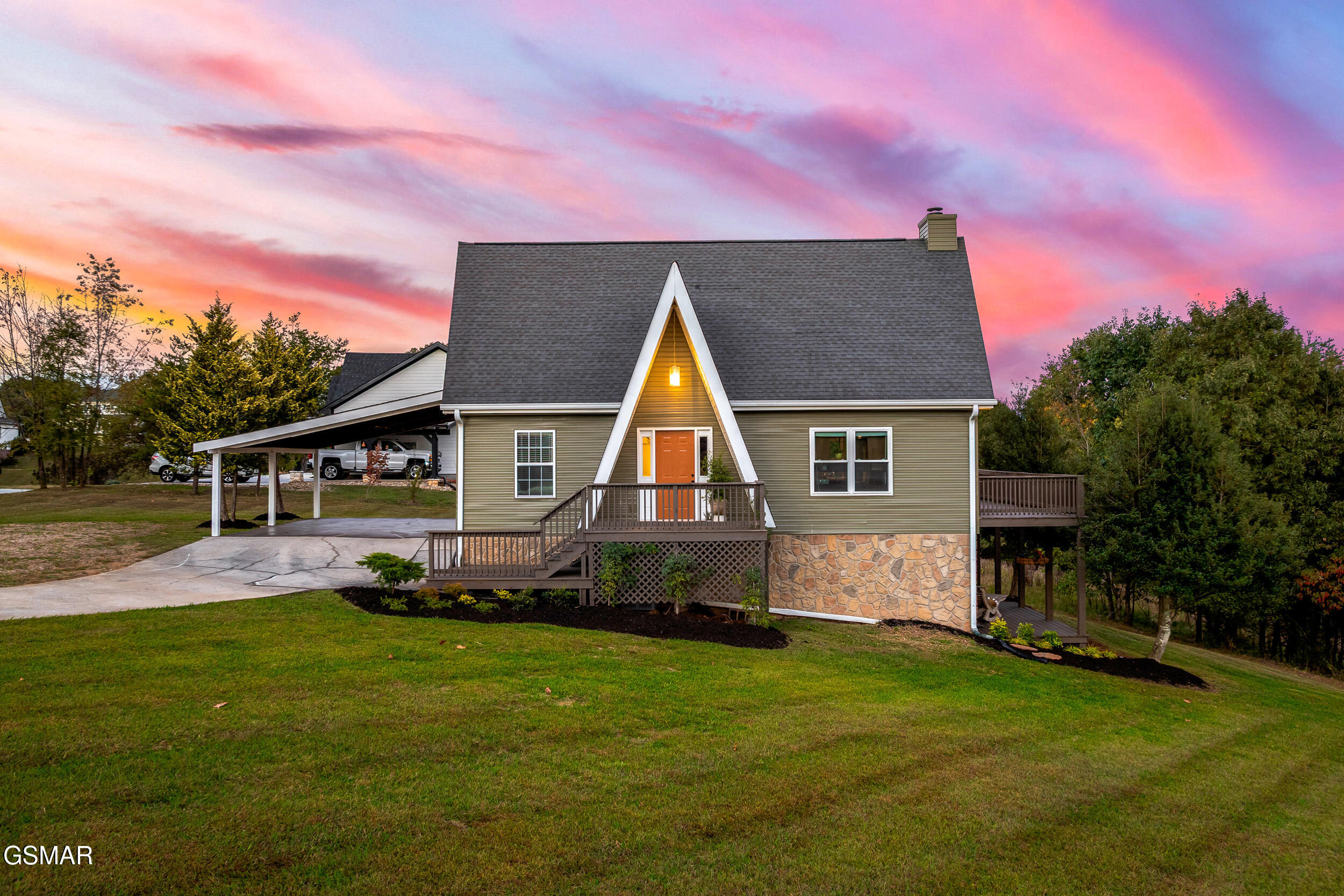 836 River Cliff Drive Kodak TN 37764