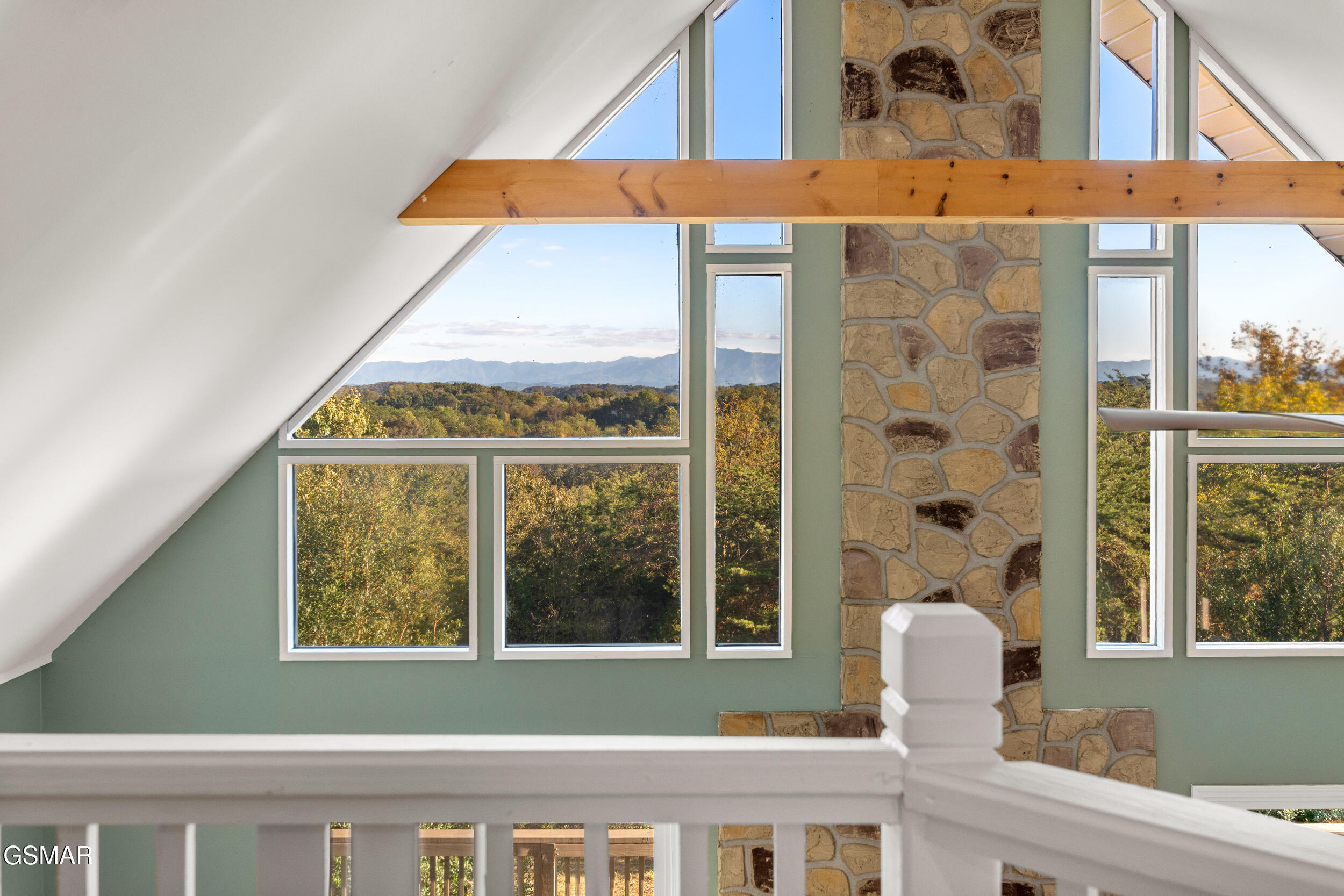 836 River Cliff Drive Kodak TN 37764