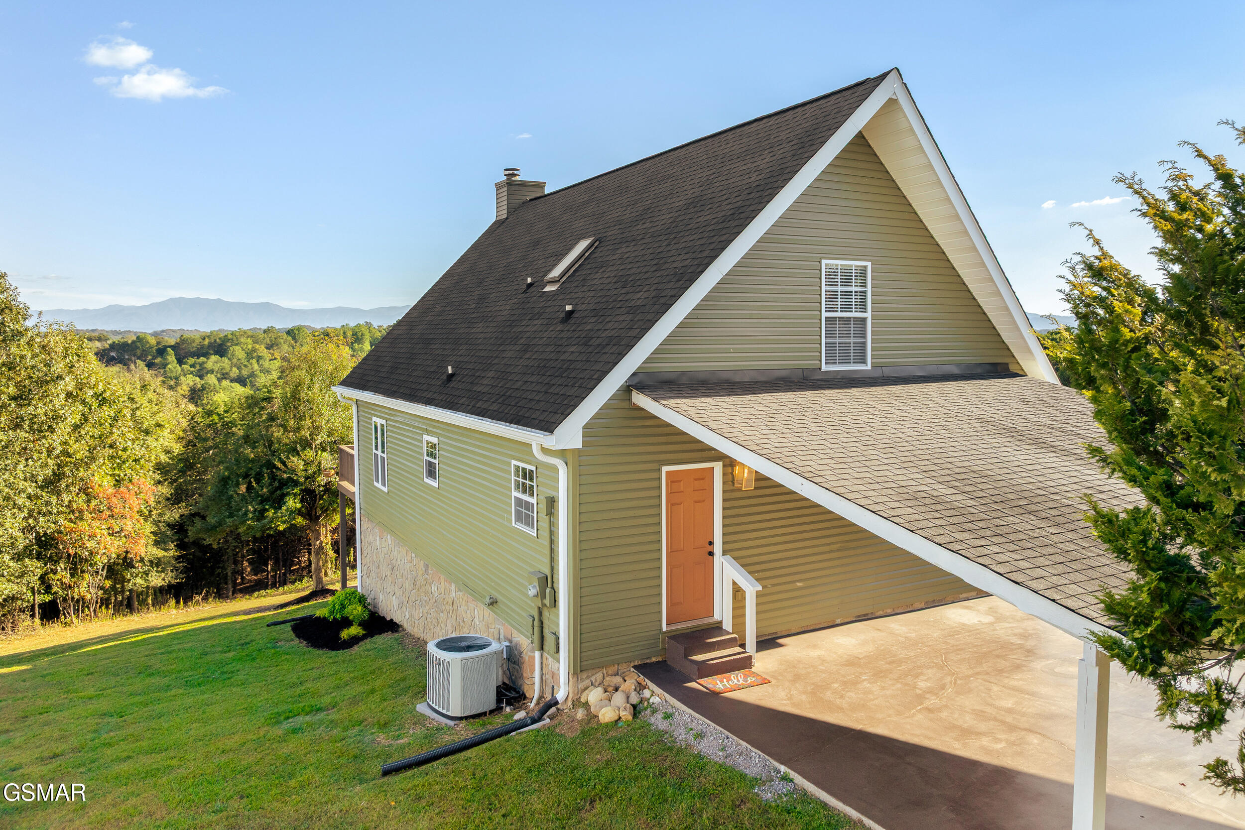 836 River Cliff Drive Kodak TN 37764