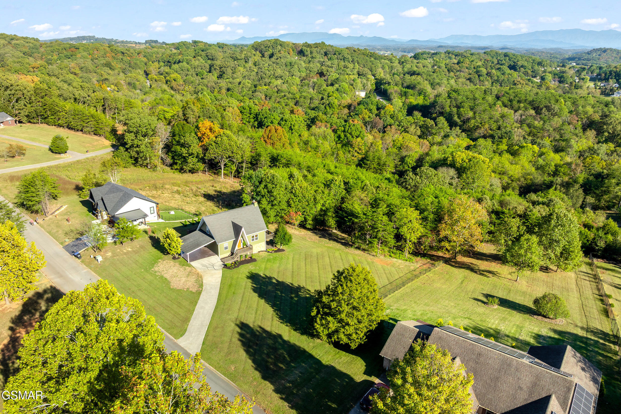 836 River Cliff Drive Kodak TN 37764