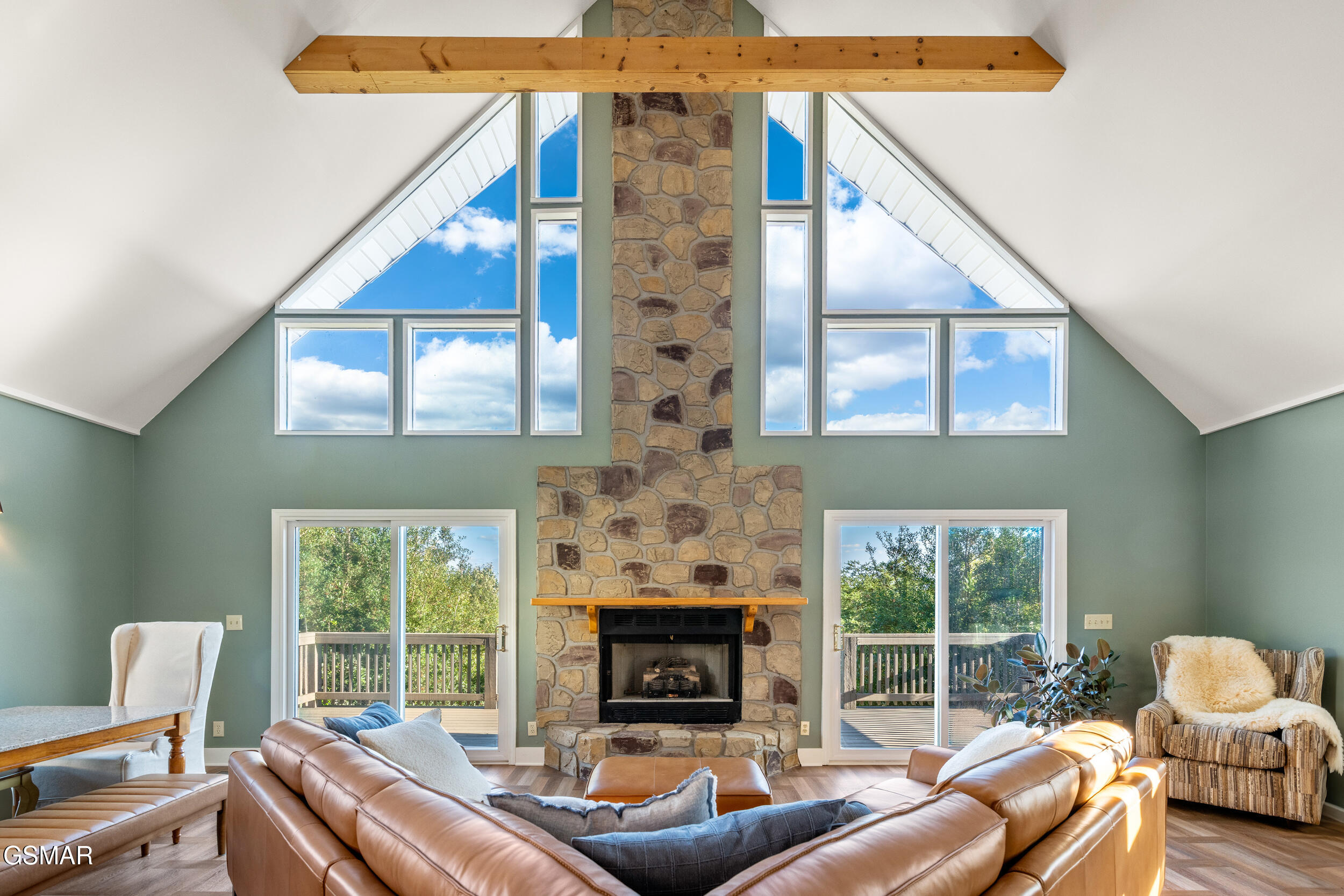 836 River Cliff Drive Kodak TN 37764