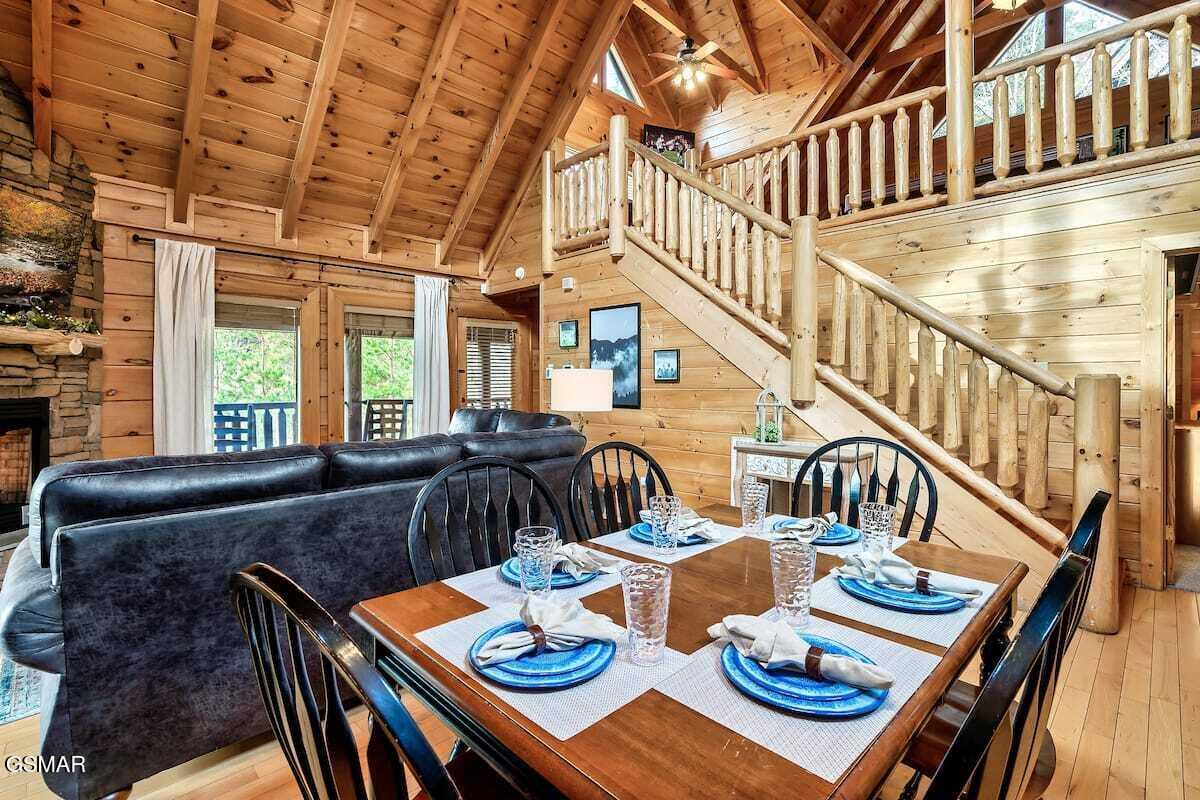 2016 Bear Haven Way Sevierville TN 37876
