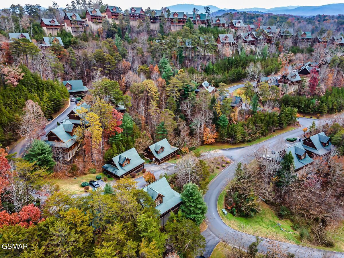 2016 Bear Haven Way Sevierville TN 37876