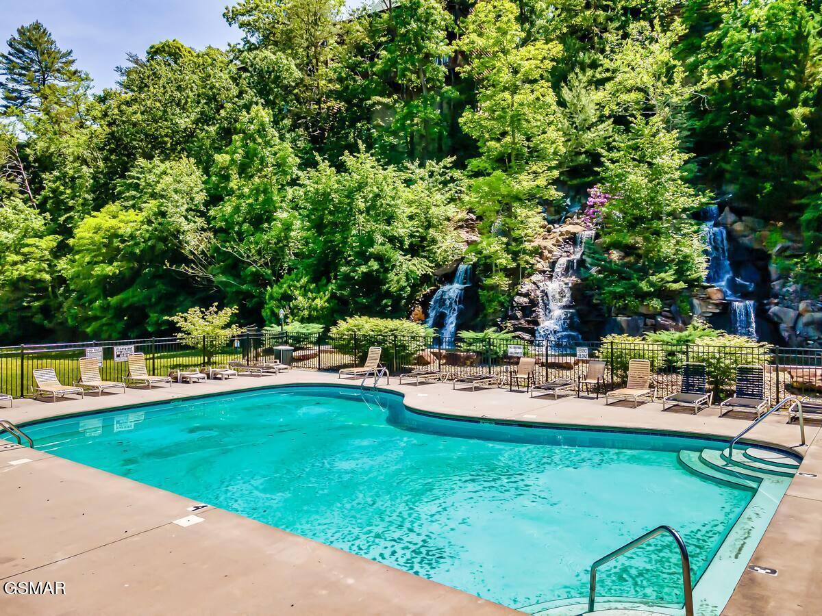 2016 Bear Haven Way Sevierville TN 37876