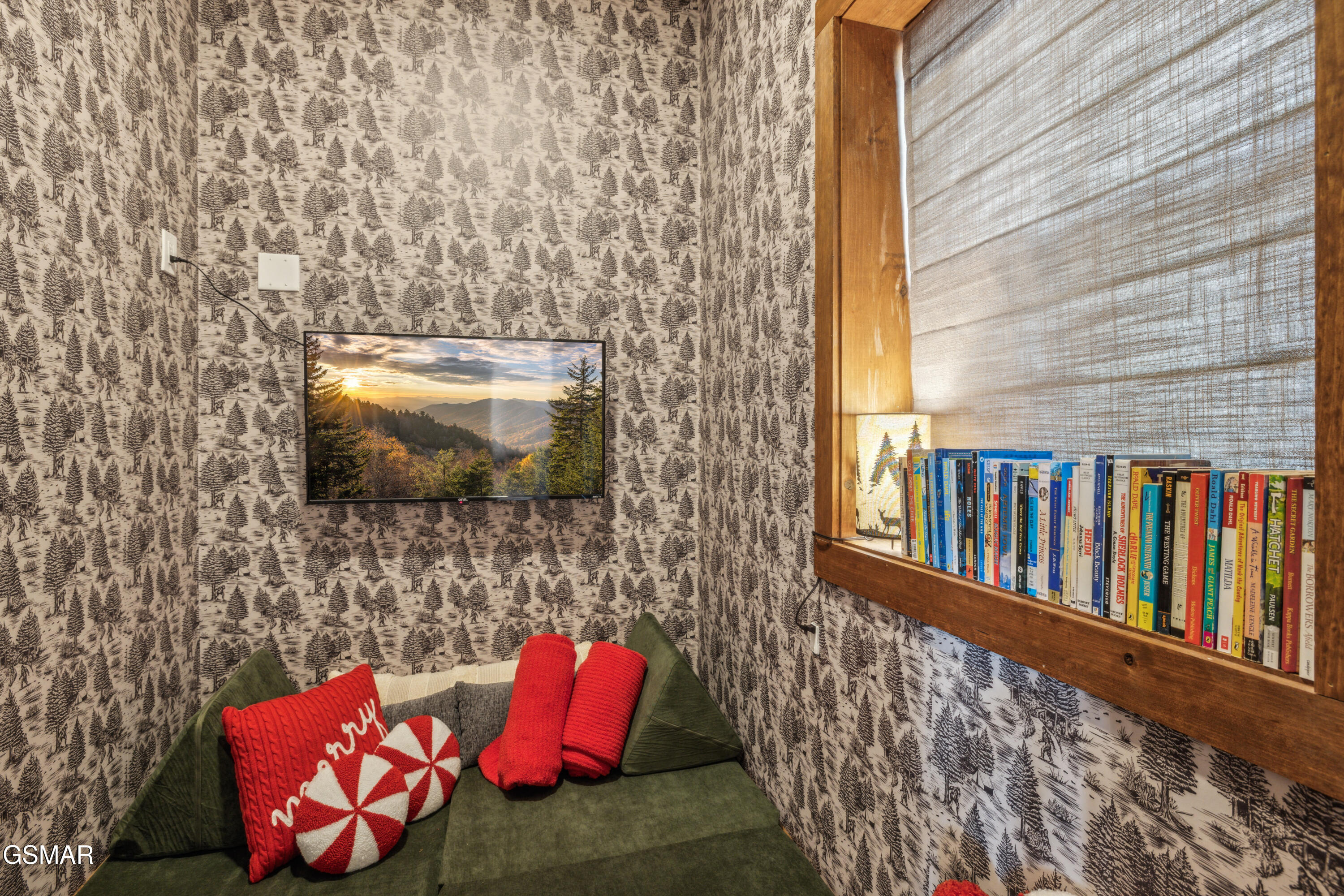 1862 Natures Lane Sevierville TN 37862