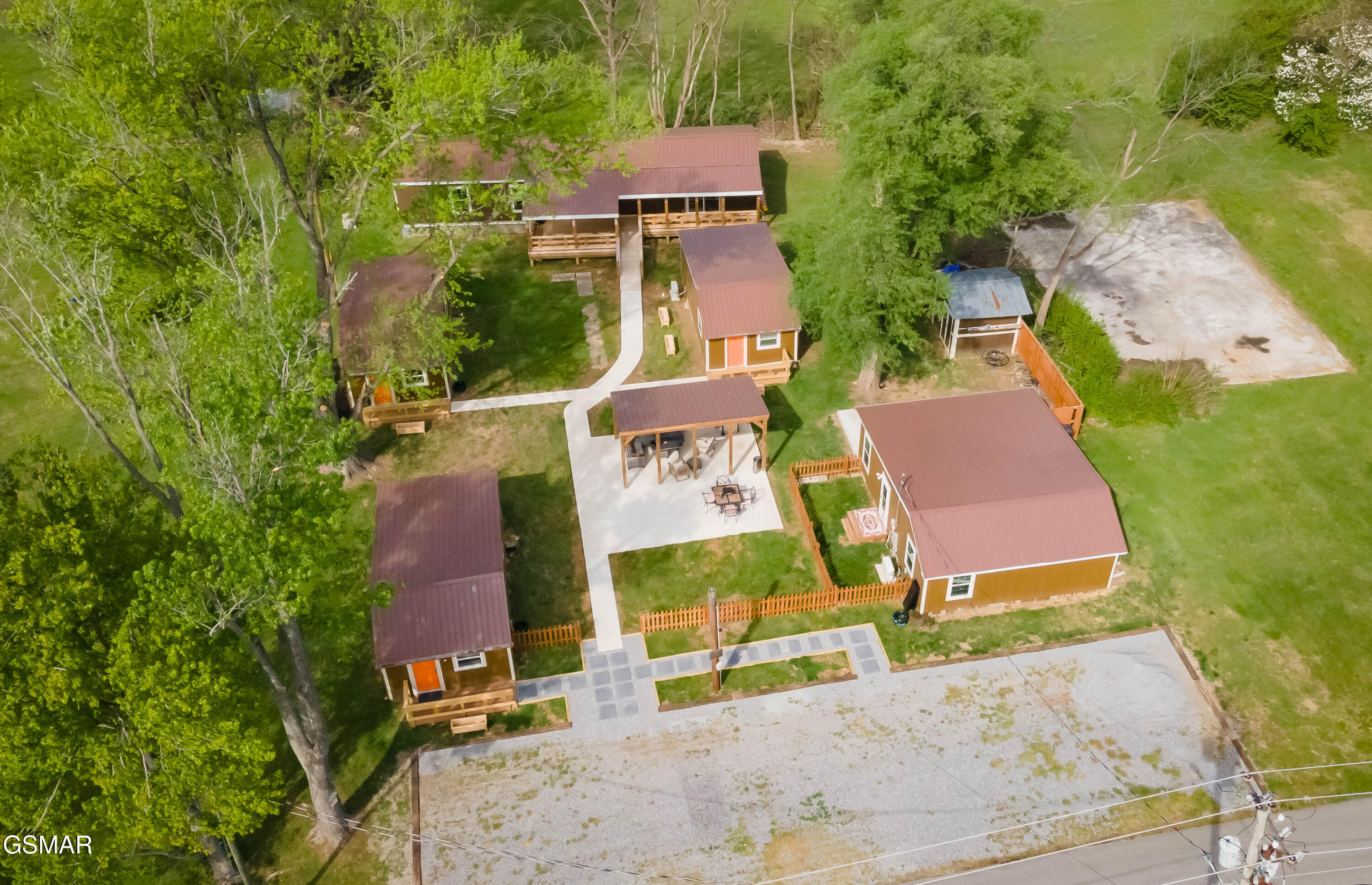 8113 W Old Highway 73 Townsend TN 37882