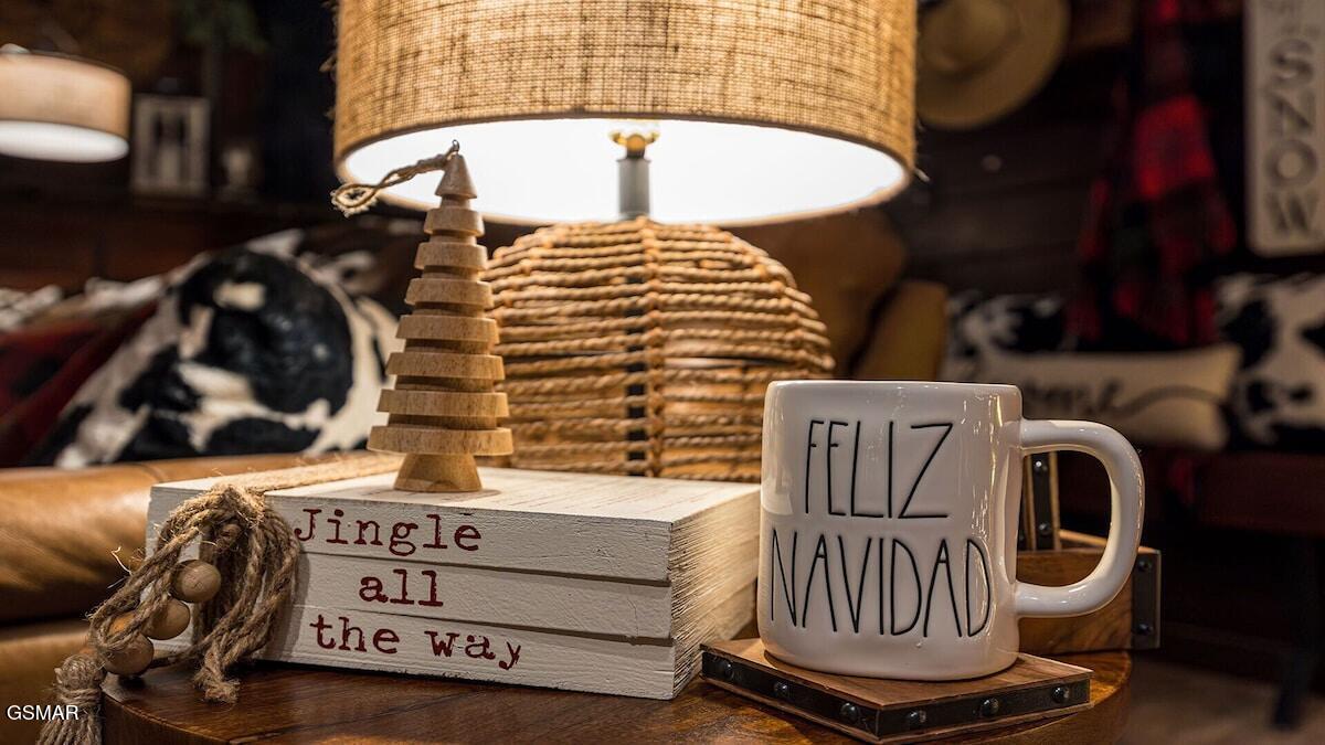 1005 Walini Way Sevierville TN 37876