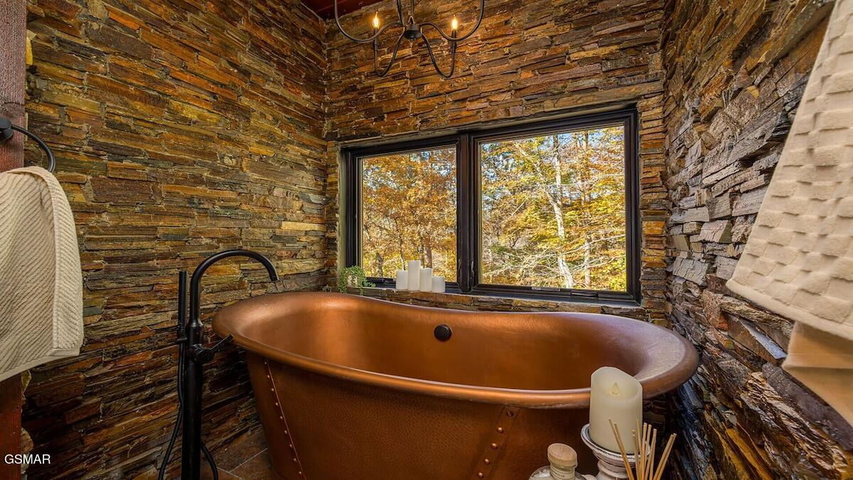 1005 Walini Way Sevierville TN 37876