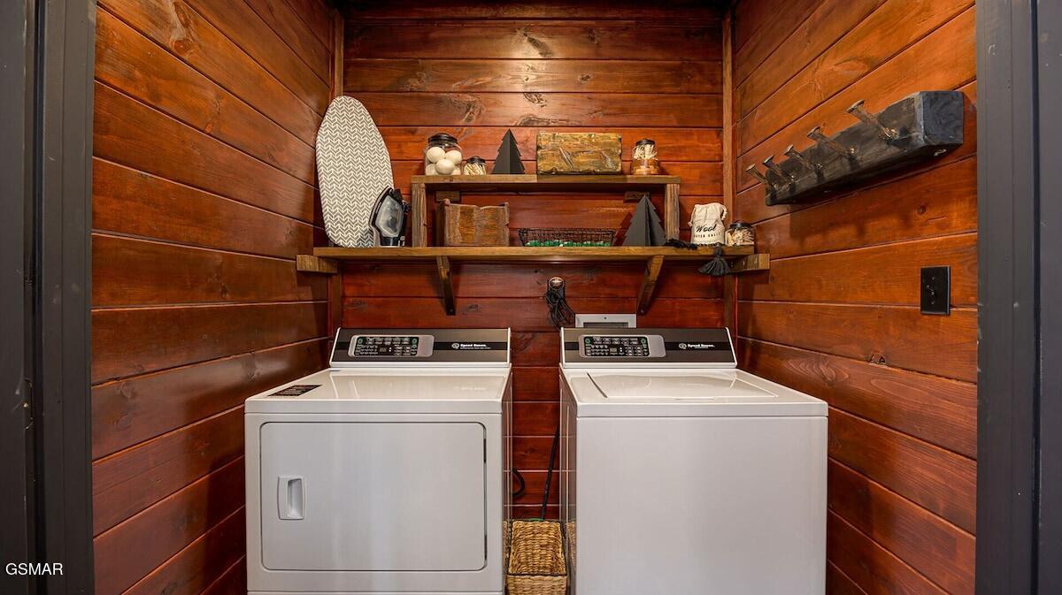 1005 Walini Way Sevierville TN 37876