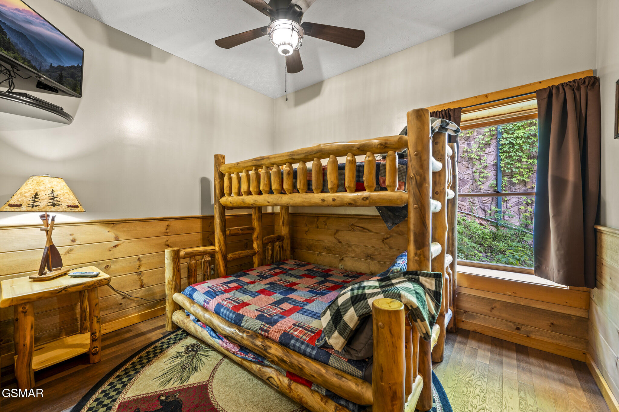 1615 Misty Hollow Way Gatlinburg TN 37738